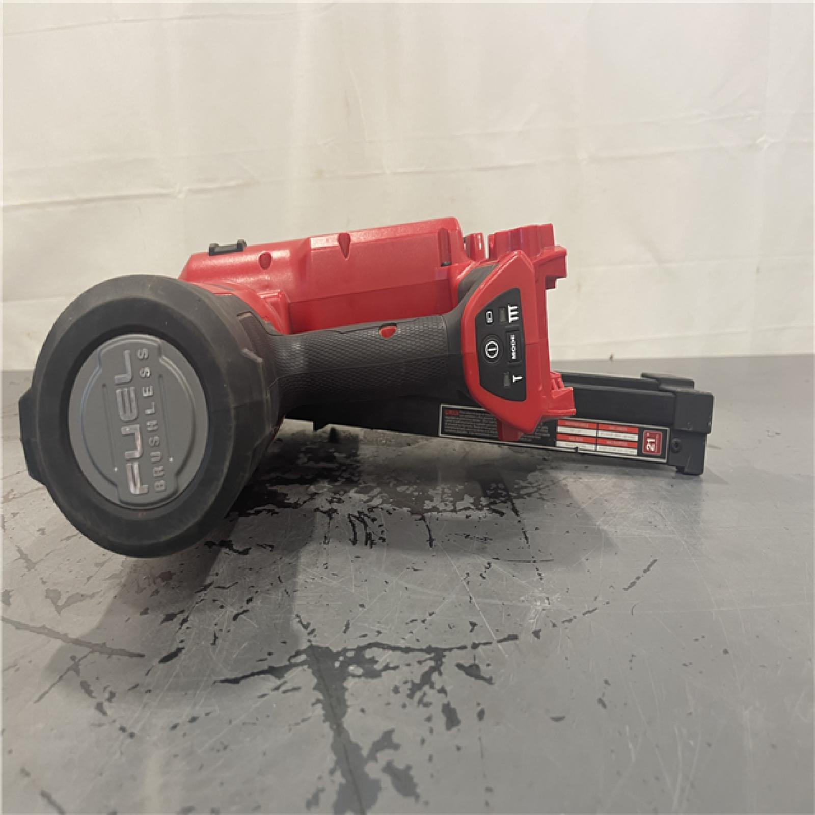 AS-IS- Milwaukee M18 FUEL 3-1/2 in. 18V 21-Degree Lithium-Ion Brushless Cordless Framing Nailer (Tool-Only)