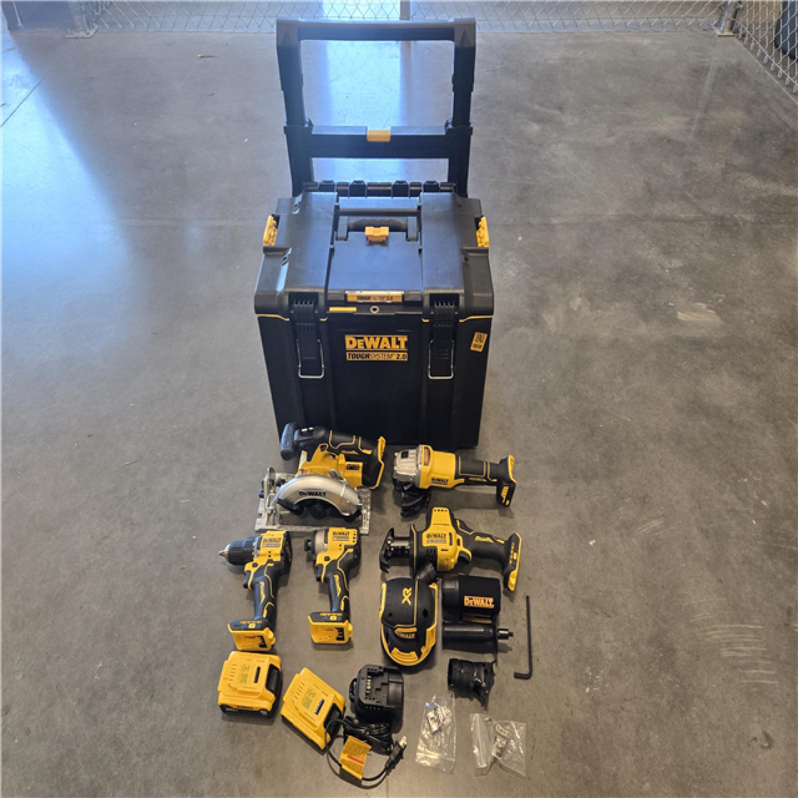 AS-IS DEWALT 20V Lithium-Ion Cordless 6-Tool Combo Kit