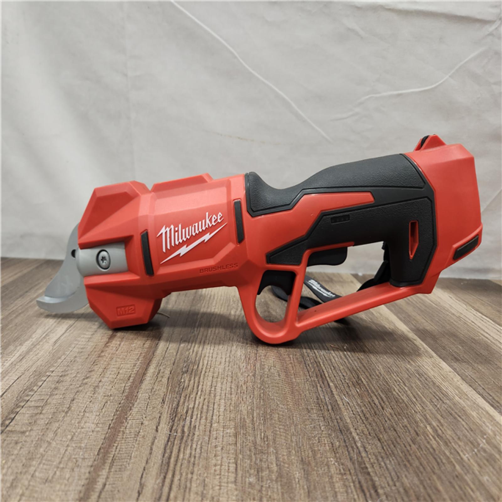 AS-IS- M12 12V Cordless Brushless Pruner Shears (Tool Only)