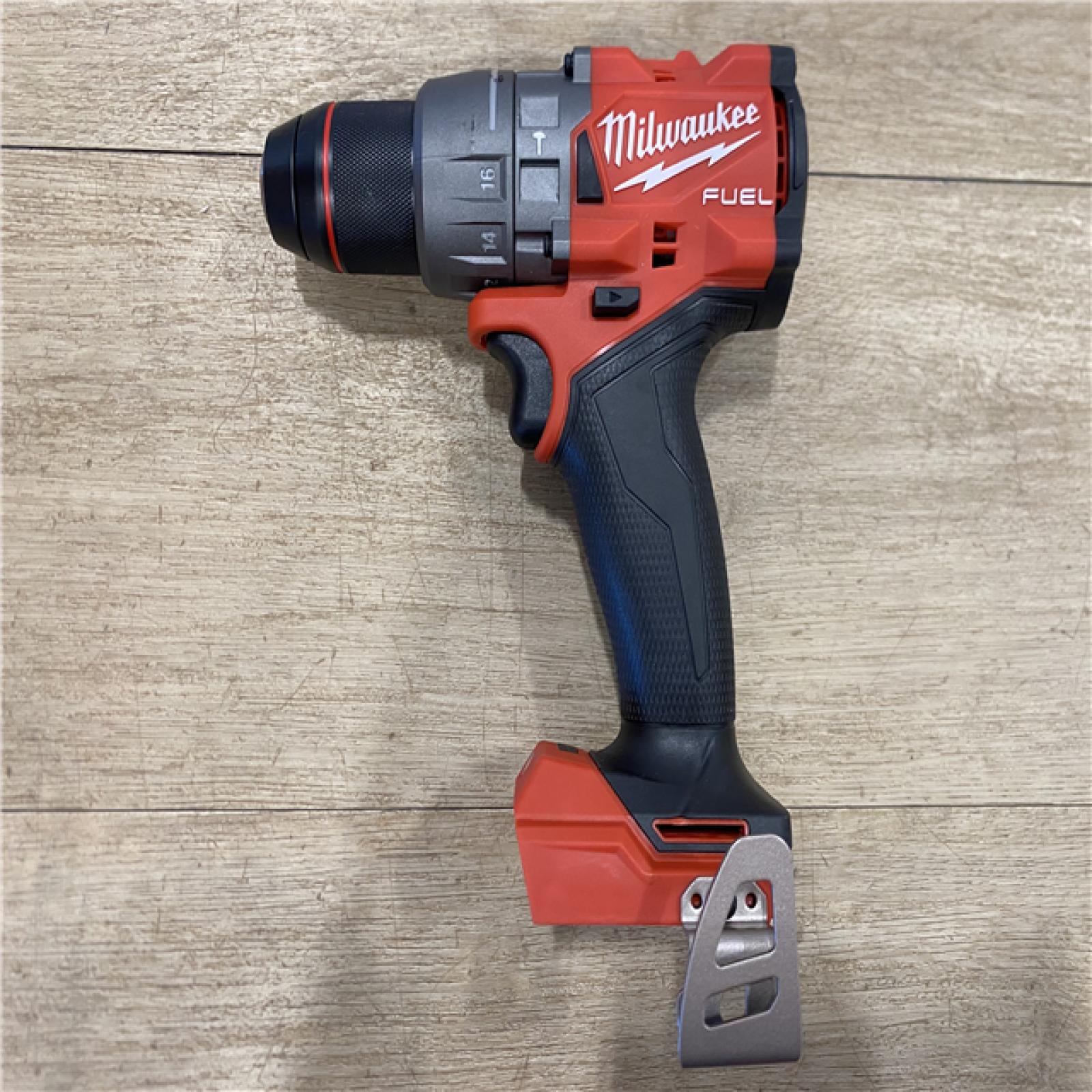 AS-IS Milwaukee M18 FUEL 18V Lithium-Ion Brushless Cordless Hammer Drill (Tool-Only) W/SHOCKWAVE Carbide Hammer Drill Bit Set (5-Piece)