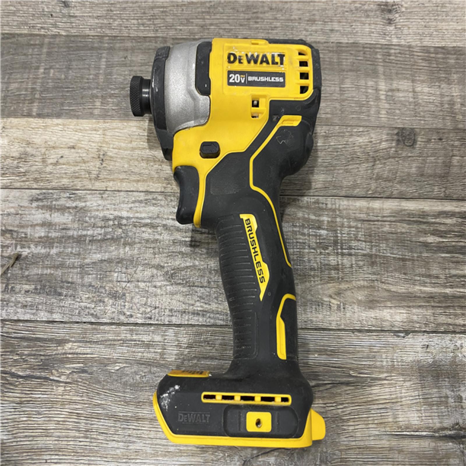 AS-IS DEWALT Atomic 20V Max Lithium-Ion Brushless Cordless Compact 1/4 in. Impact Driver Kit