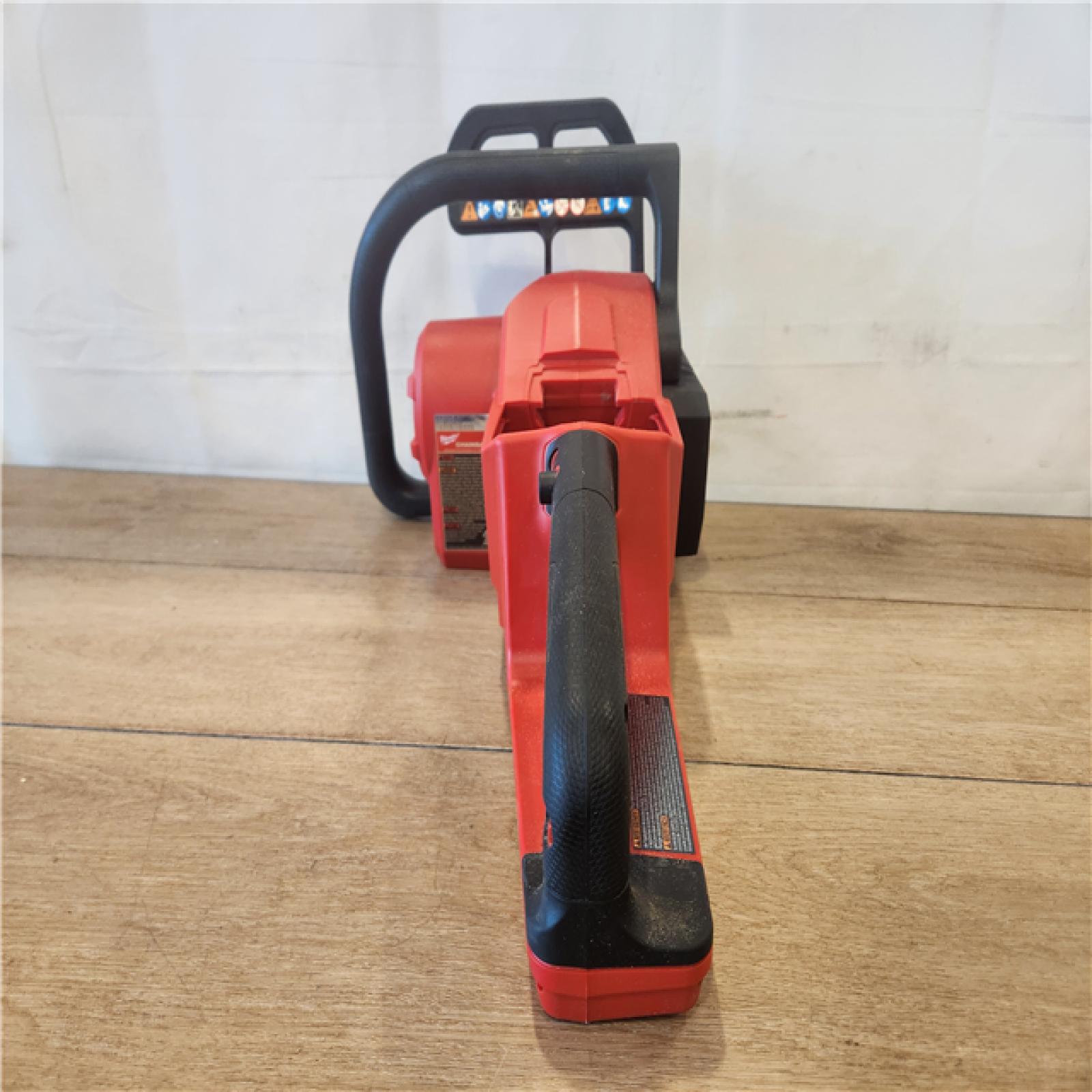 AS-IS- Milwaukee FUEL 16 in. 18V Lithium-Ion Brushless Battery Chainsaw (Tool-Only)