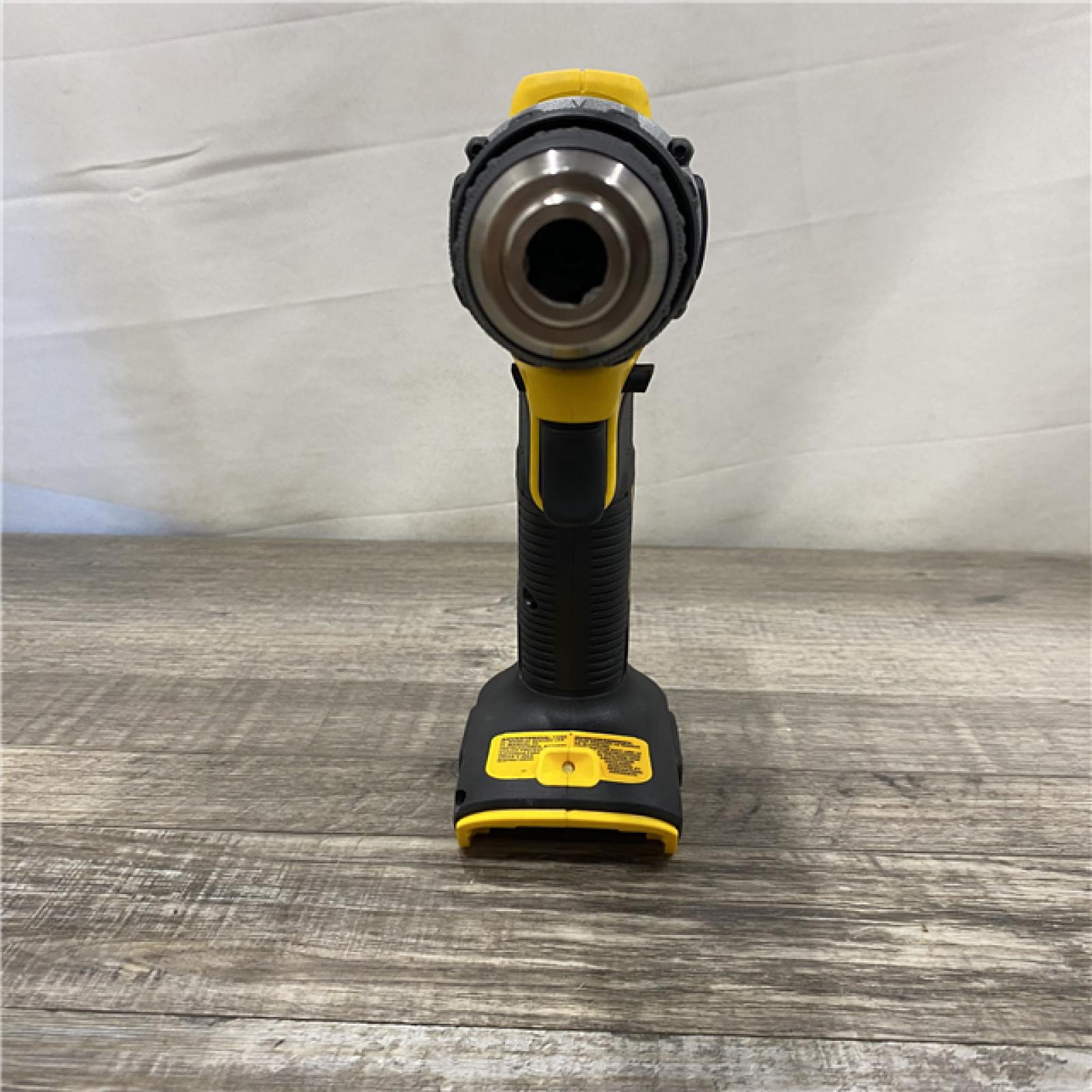 AS-IS DEWALT ATOMIC 20V Cordless 1/2 in. Compact Hammer Drill Kit