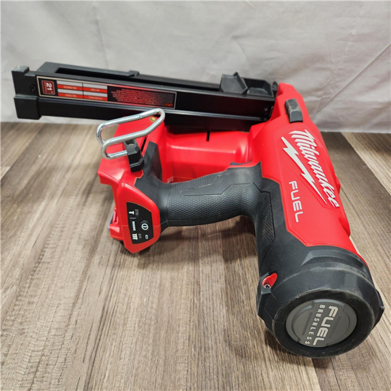 AS-IS- Milwaukee M18 FUEL 3-1/2 in. 18V 21-Degree Lithium-Ion Brushless Cordless Framing Nailer (Tool-Only)