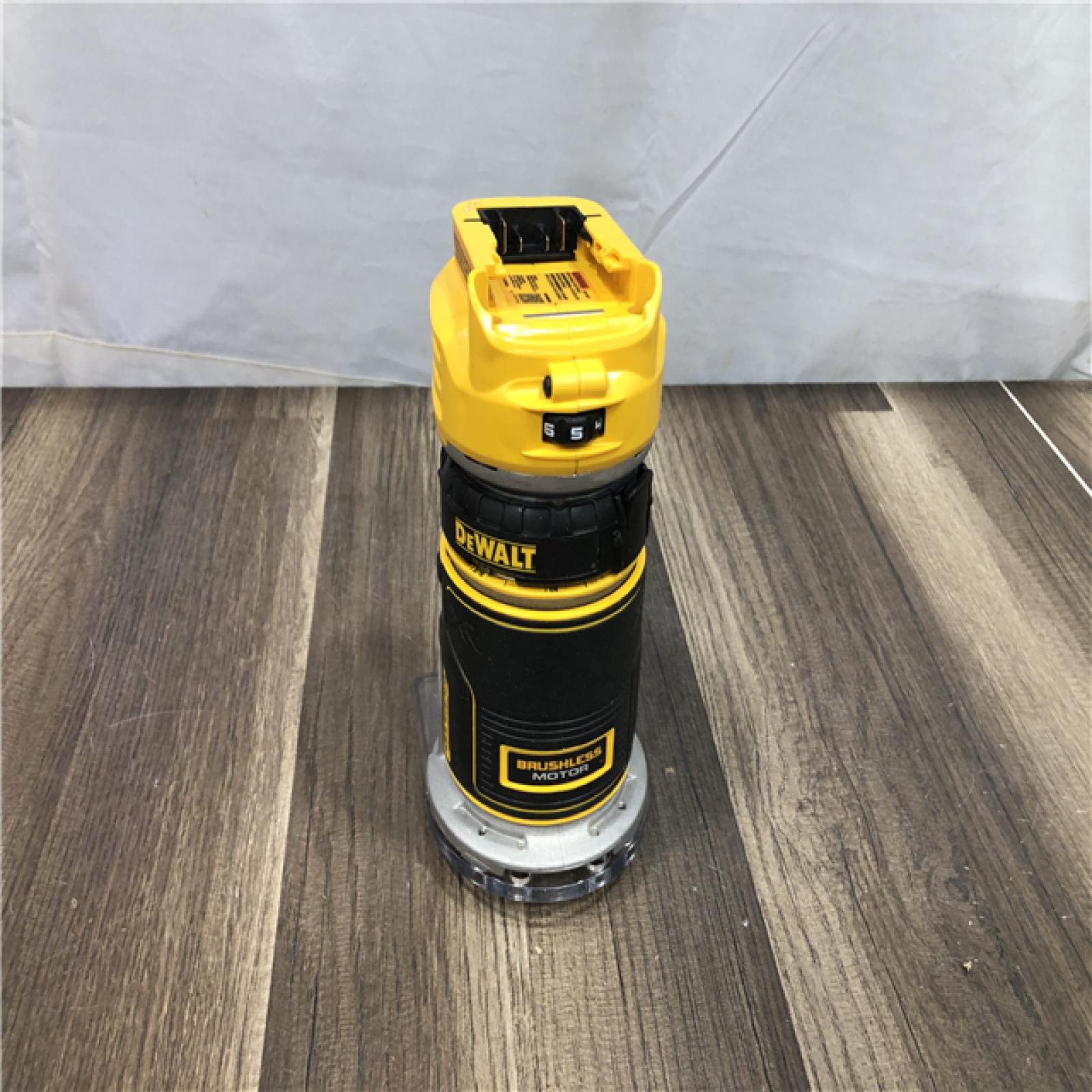AS-IS DEWALT 20V MAX XR Cordless Brushless Fixed Base Compact Router (Tool Only)