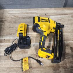 Houston Location AS-IS DEWALT 20V MAX XR 16-Gauge Electric Cordless Angled Finishing Nailer Kit