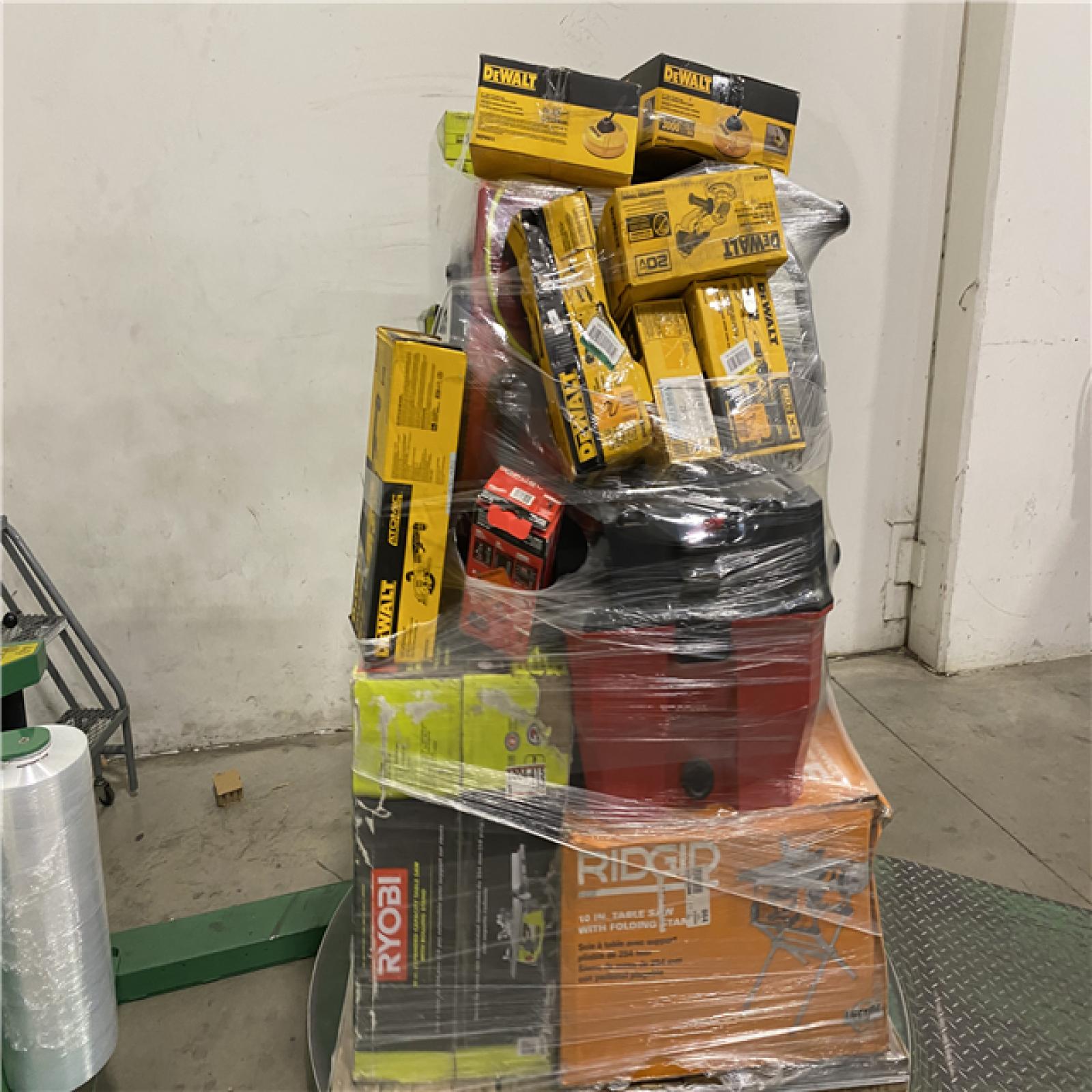 Dallas Location - As-Is Tool Pallet