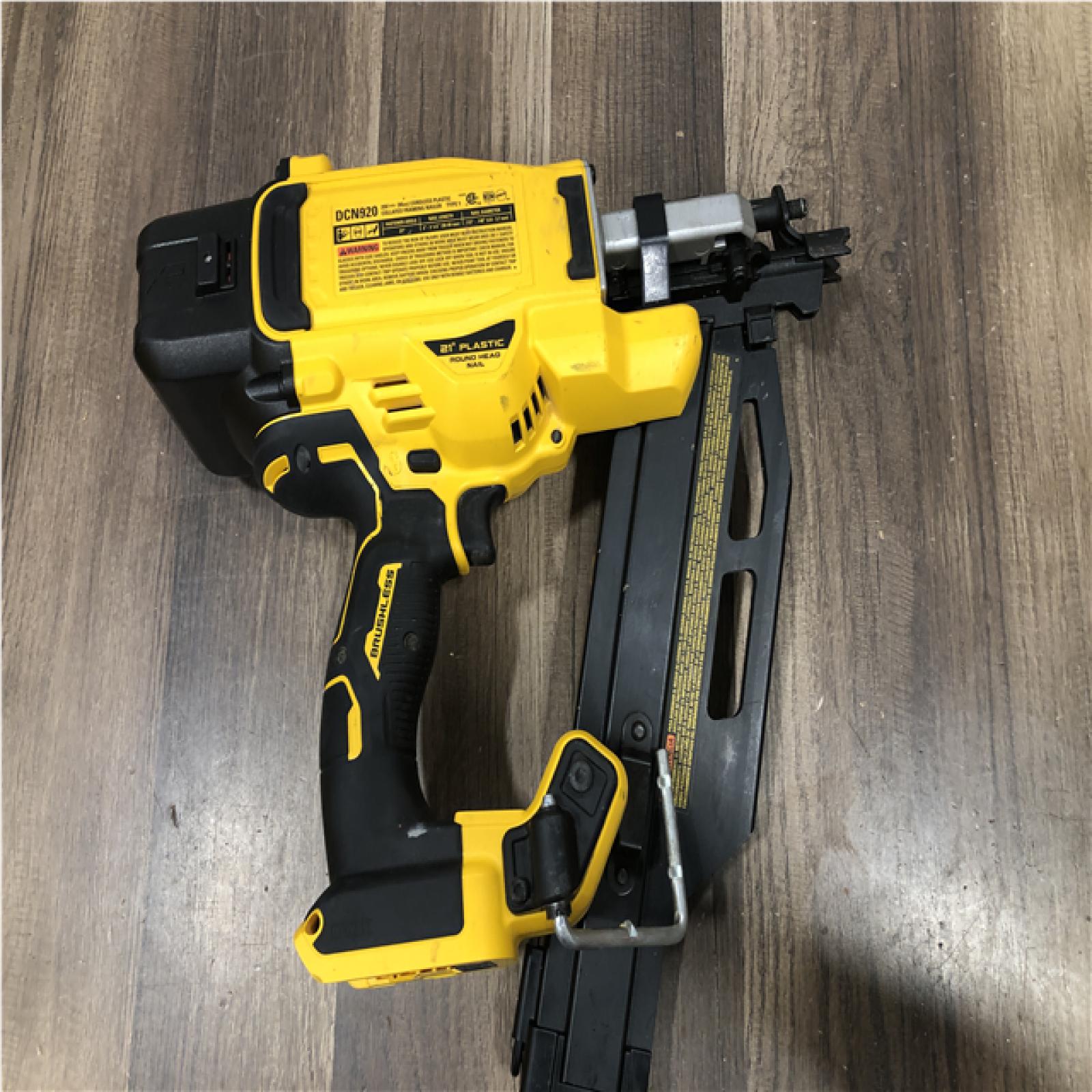 AS-IS DEWALT 20-Volt 21° Cordless Framing Nailer (Tool-Only)