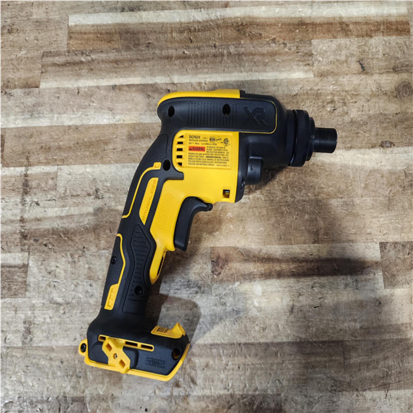 Houston Location AS-IS DEWALT 20V MAX XR Cordless Brushless Drywall Screw Gun Threaded Clutch Housing (Tool Only)