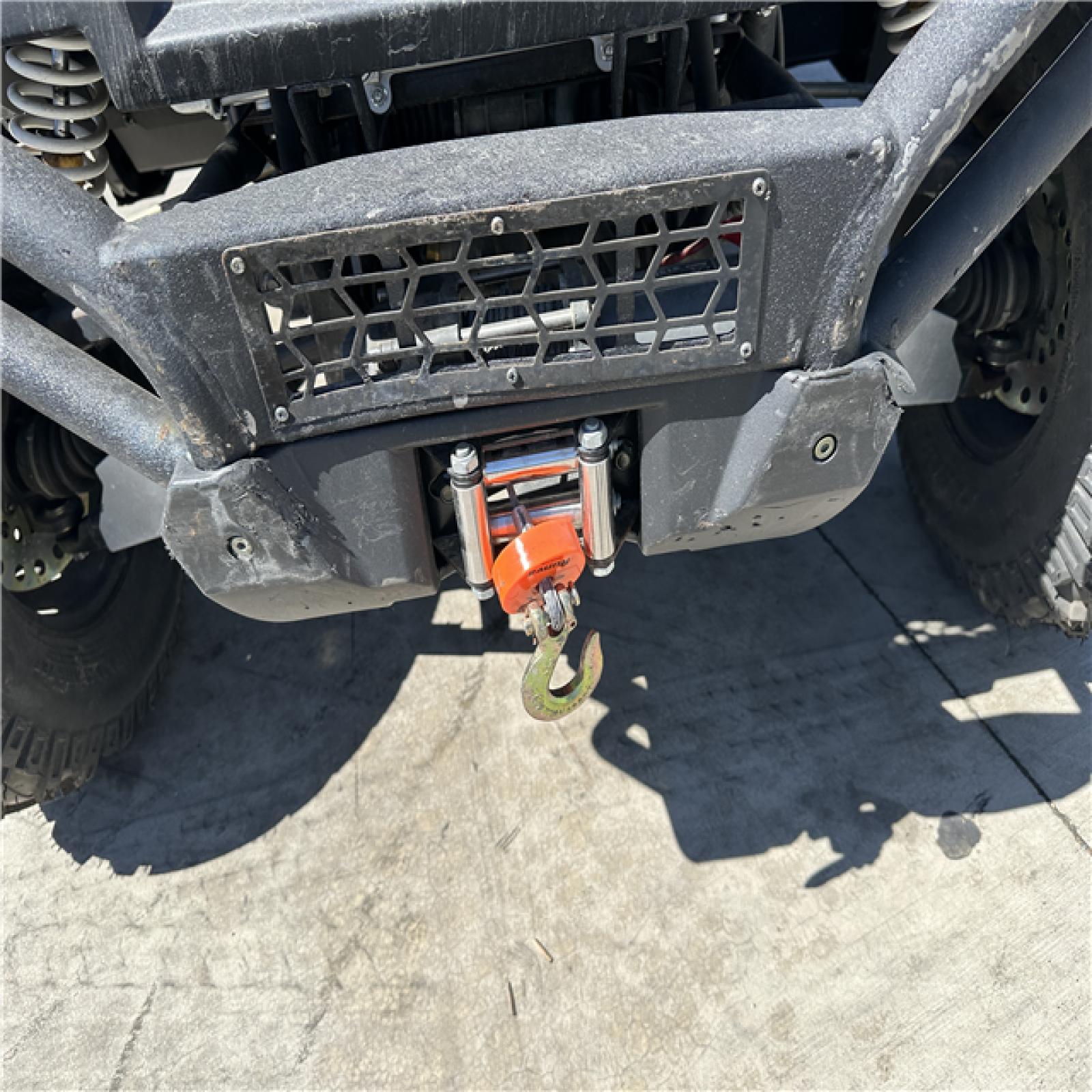 California AS-IS Vector 500  4WD UTV (No Key/Body Damage