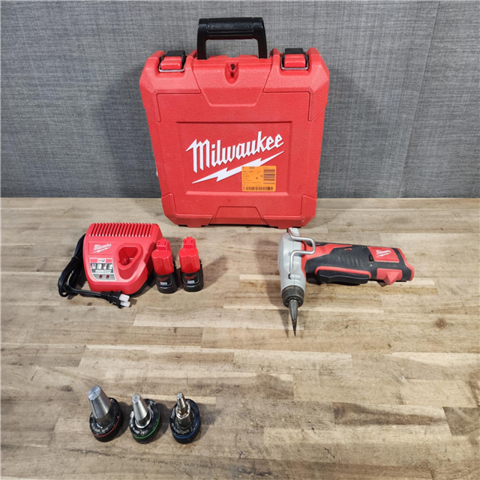 HOUSTON LOCATION - AS-IS Milwaukee M12 12-Volt Lithium-Ion Cordless PEX Expansion Tool Kit with (2) 1.5 Ah Batteries, (3) Expansion Heads and Hard Case