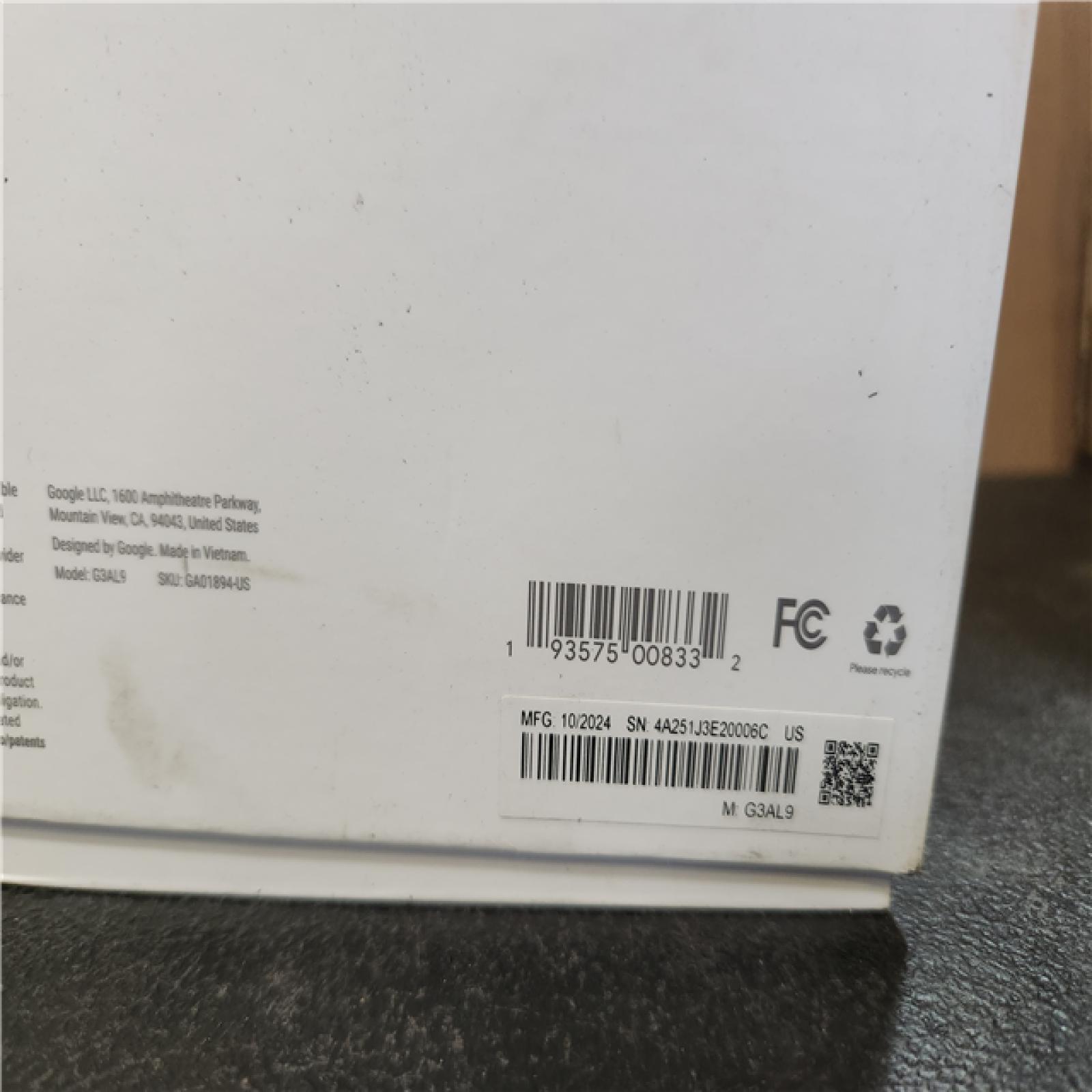 Phoenix AS-IS Google Nest Indoor/Outdoor Wireless Smart Security Camera (Battery) 2-Pack