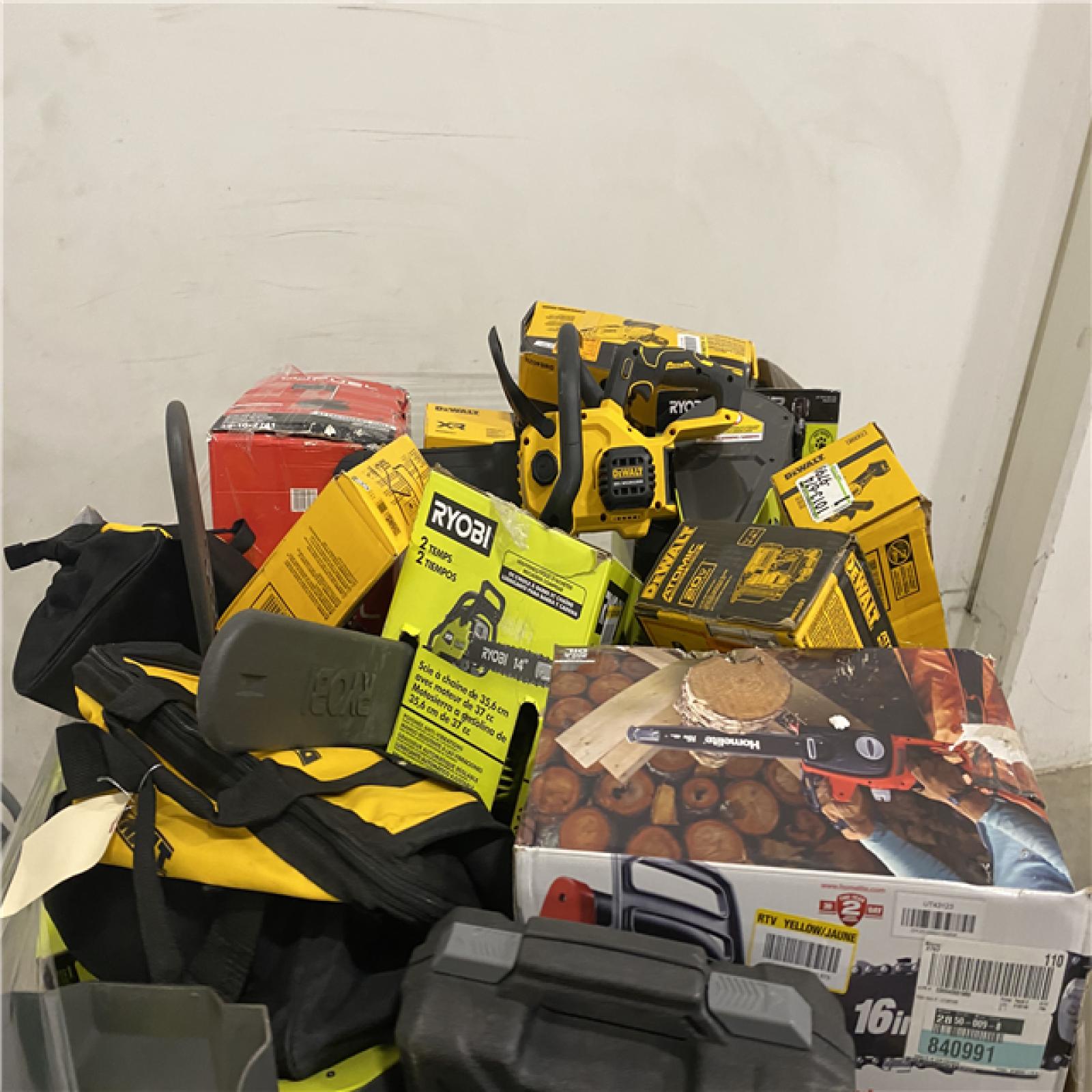 Dallas Location - As-Is Tool Pallet