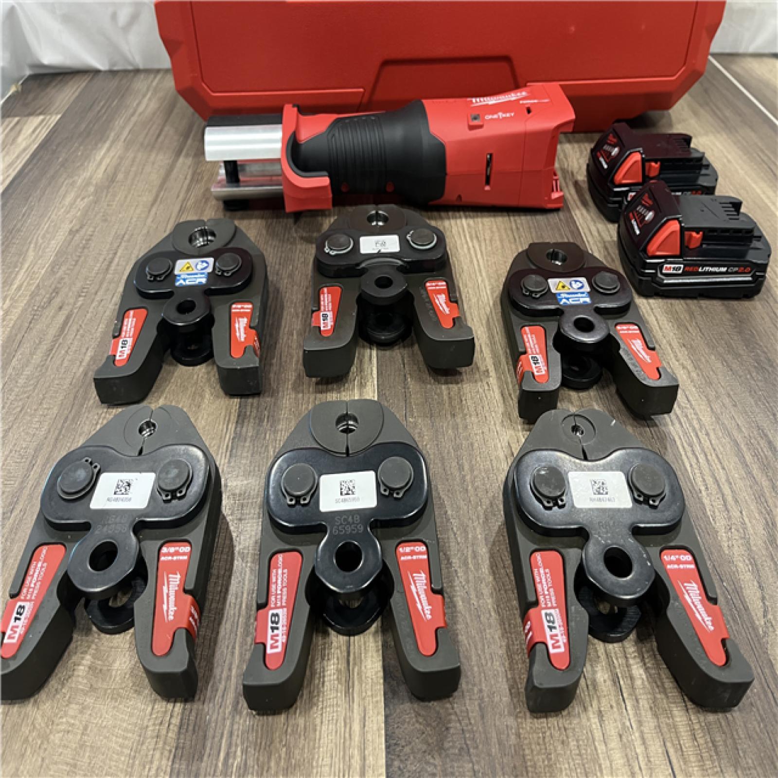 AS-IS Milwaukee 2922-22M M18 FORCE LOGIC Press Tool Kit W/ One-Key with 1/4 -7/8  Streamline ACR Jaws