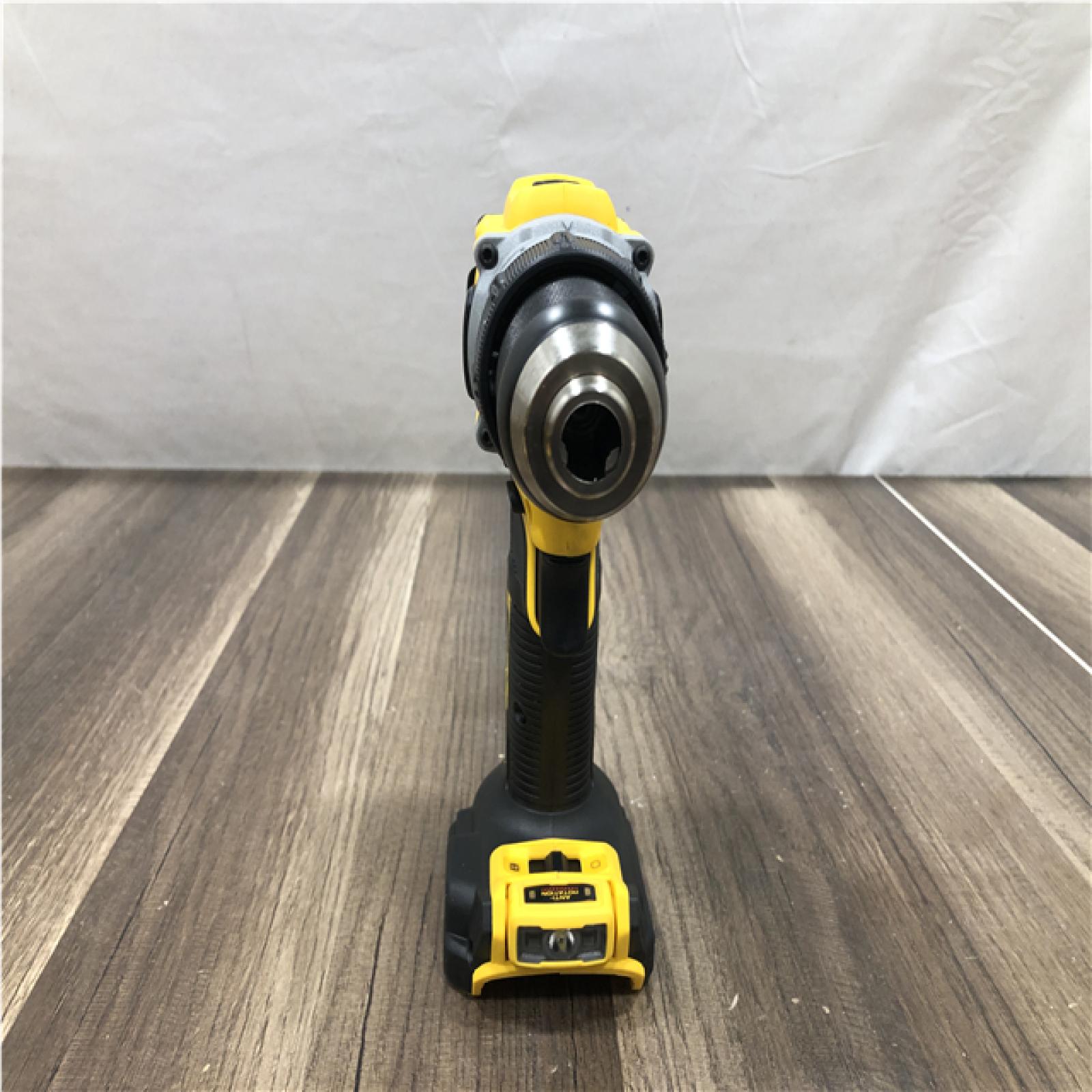 AS-IS DEWALT 20V XR Lithium-Ion Cordless Brushless 1/2 in. Drill/Driver Kit