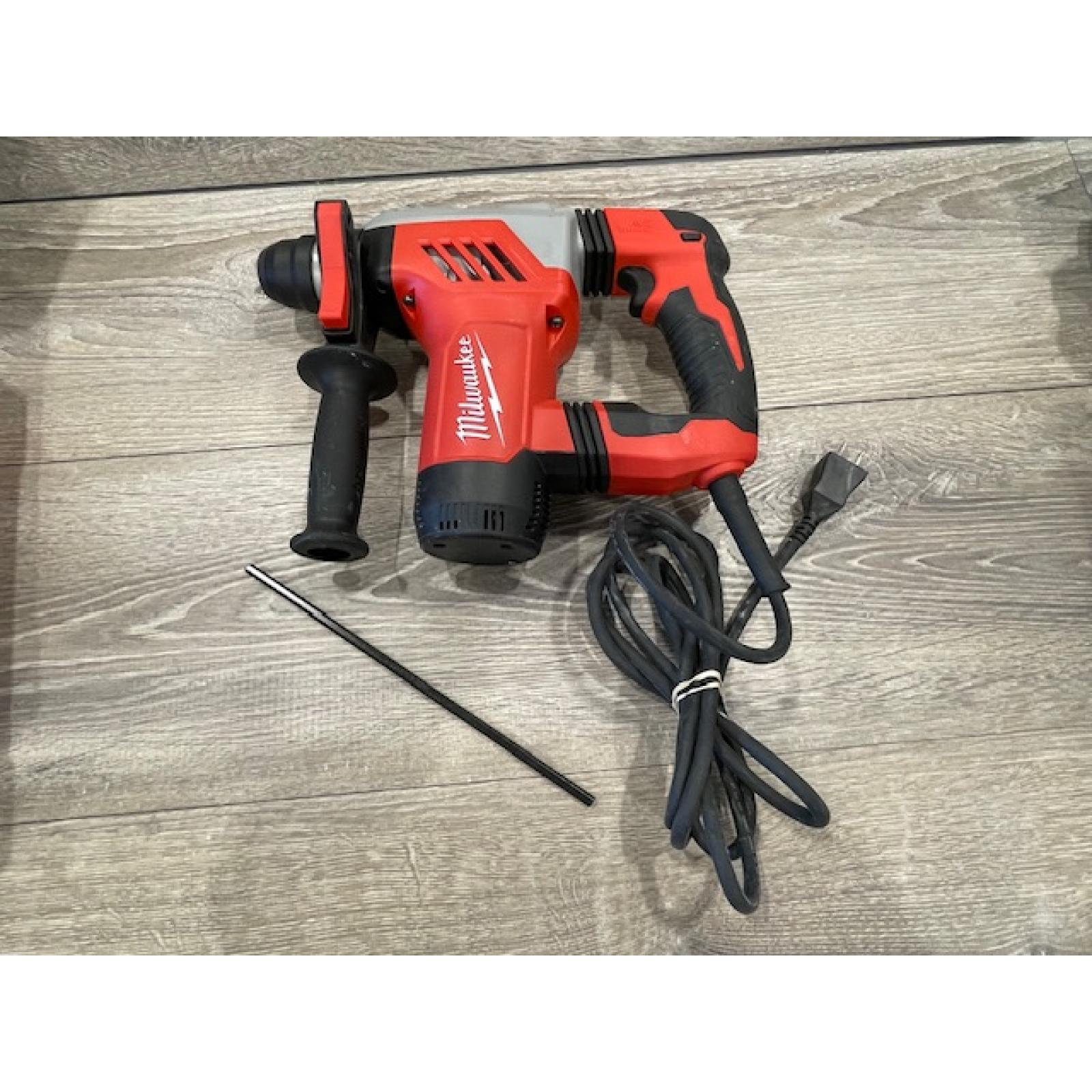 AS-IS  Milwaukee 1-1/8 in. Corded SDS-Plus Rotary Hammer