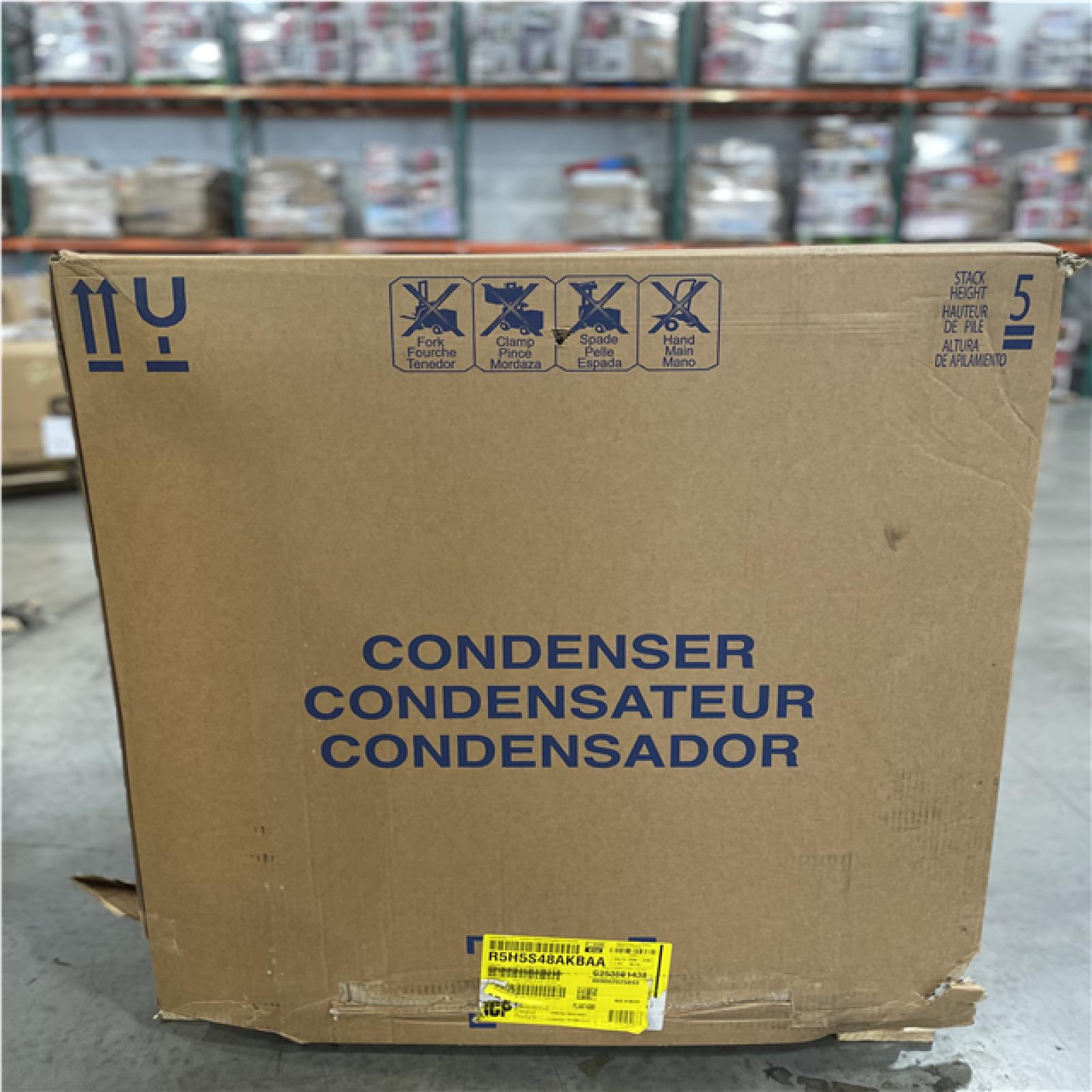 DALLAS LOCATION- AS-IS SMART COMFORT 4 TON 14.3 SEER2 HEAT PUMP CONDENSER