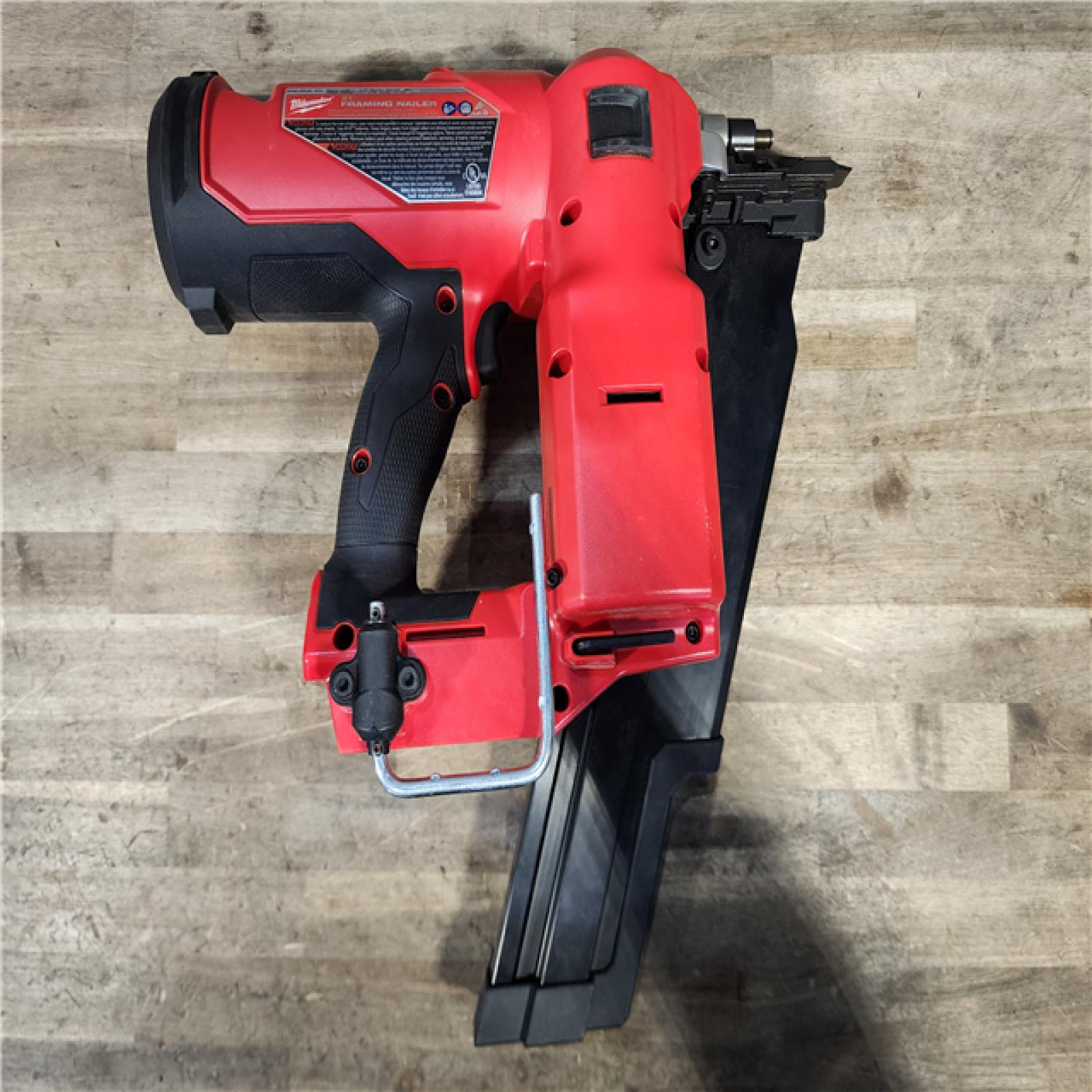 HOUSTON LOCATION - AS-IS Milwaukee 2744-20 M18 FUEL 3-1/2 in. 18V 21-Degree Lithium-Ion Brushless Cordless Framing Nailer (Tool-Only)