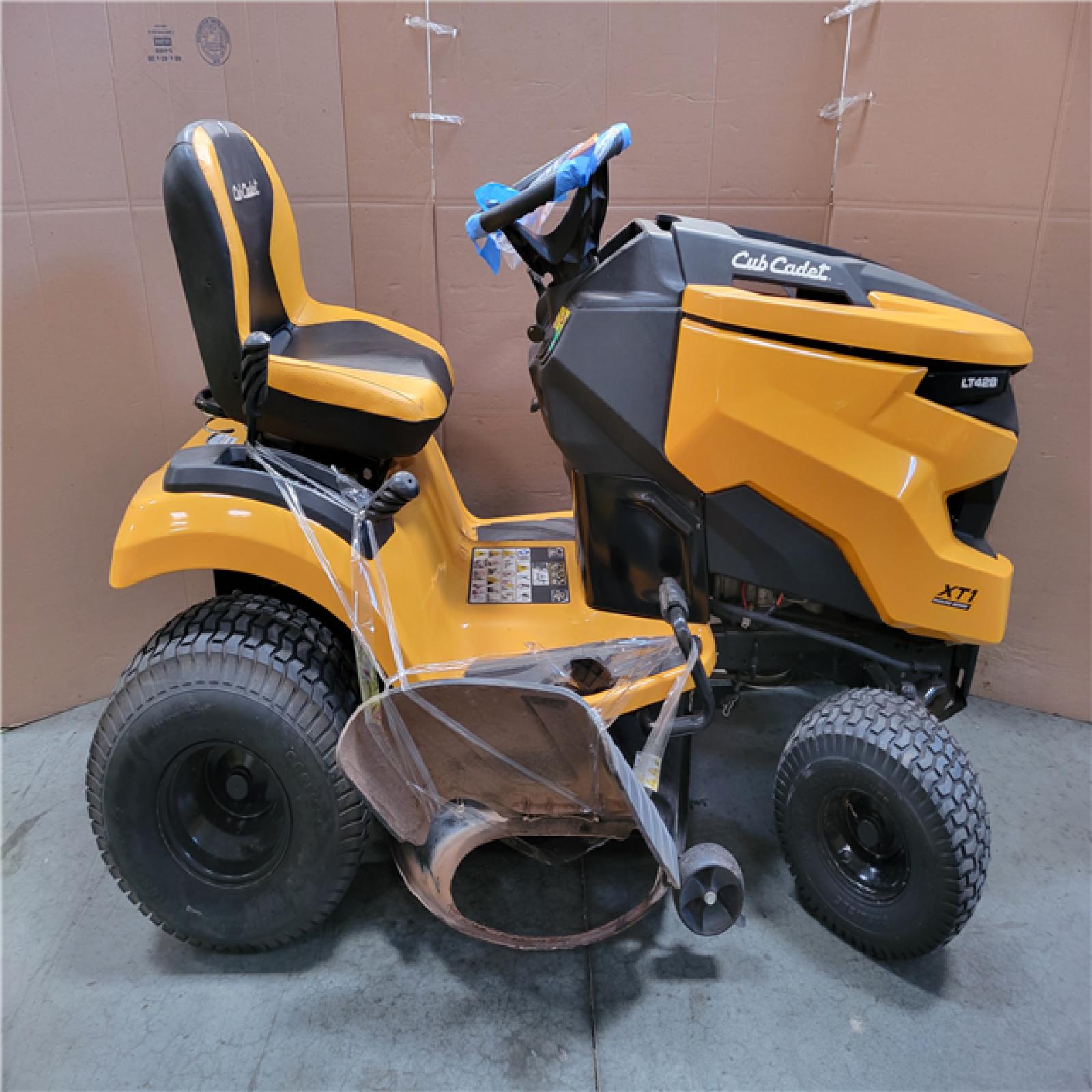 CALIFORNIA AS-IS CUB CADET LT42B RIDING MOWER