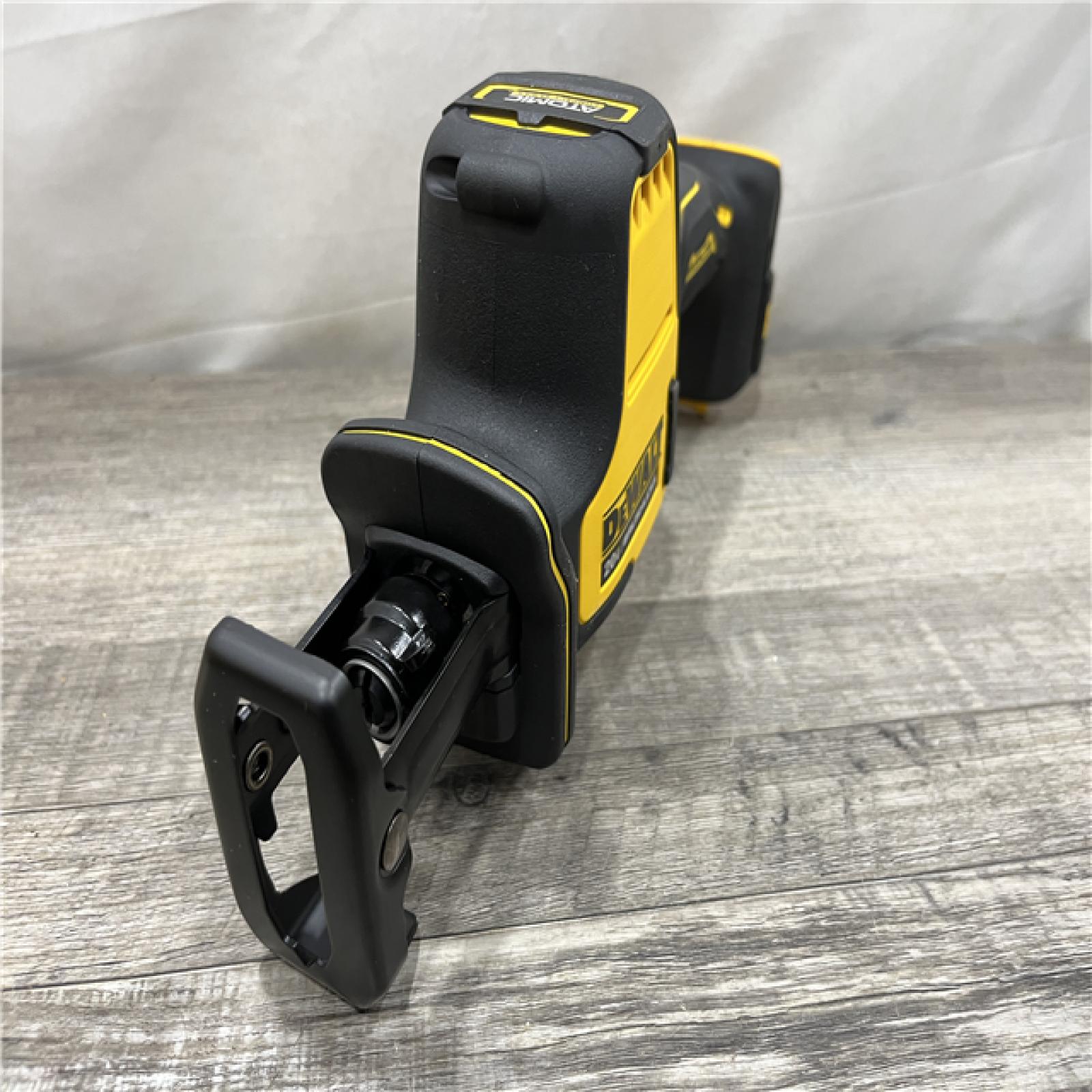 AS-IS DEWALT ATOMIC 20V MAX Cordless Brushless Compact Reciprocating Saw (Tool Only)