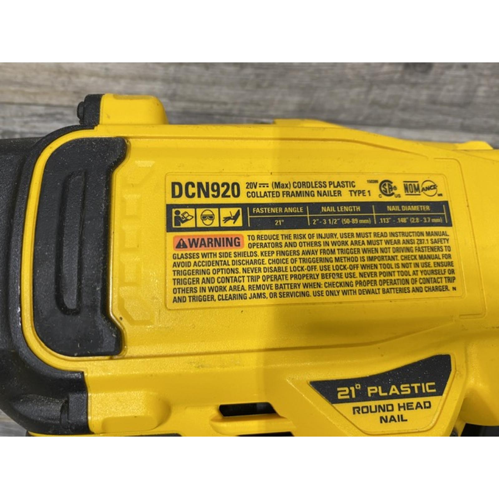 AS-IS DEWALT ATOMIC 20V MAX Lithium-Ion Cordless 2-Tool Combo Kit