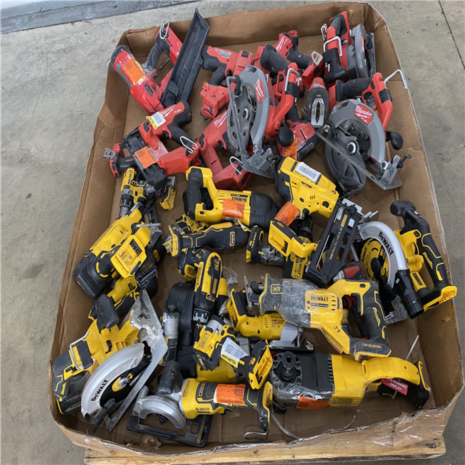 Houston Location AS IS - Tool Pallet