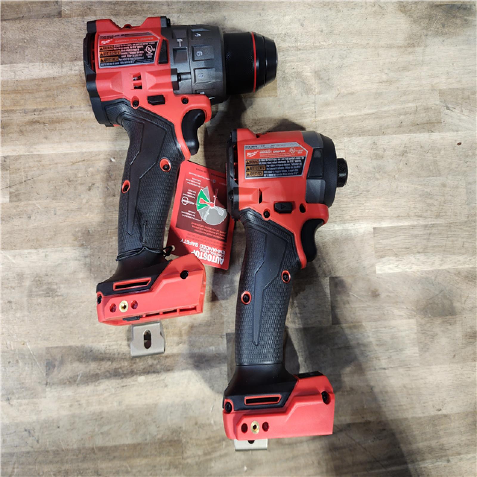 HOUSTON LOCATION - AS-IS (APPEARS LIKE NEW) MILWAUKEE FUEL 18V Lithium-Ion Brushless Cordless Hammer Drill and Impact Driver Combo Kit