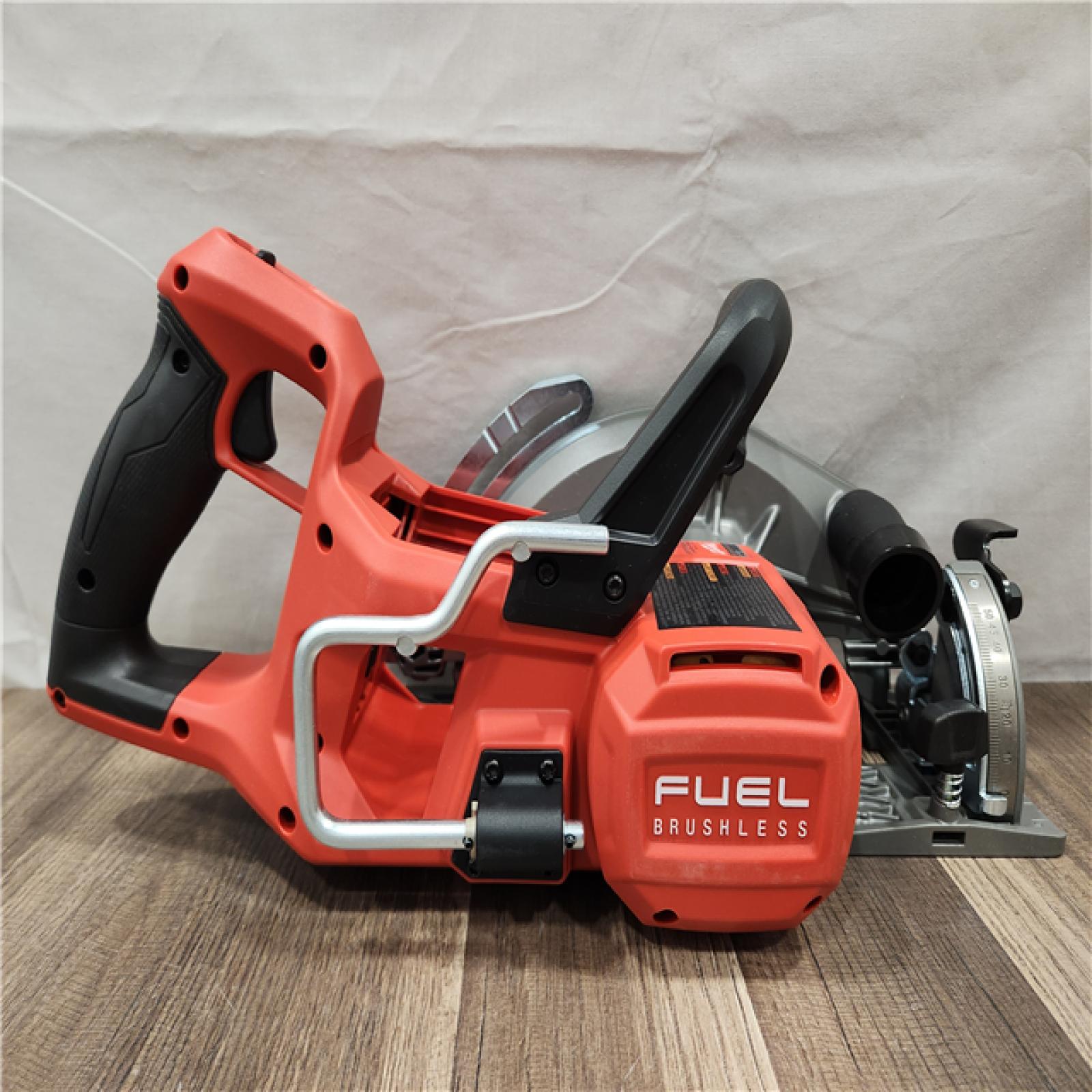 AS-IS- MILWAUKEE 7-1/4 REAR HANDLE CIRCULAR SAW (TOOL ONLY)