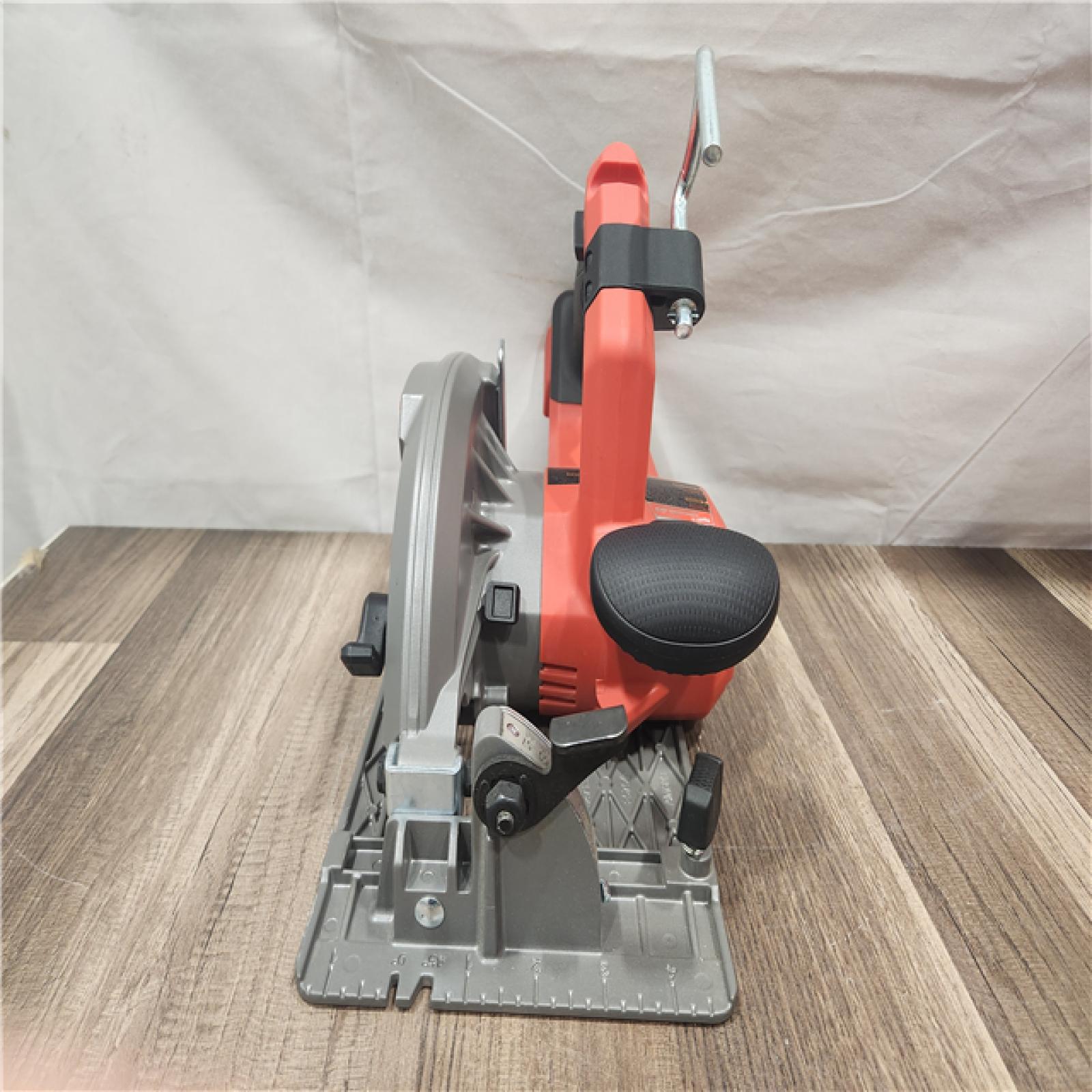 AS-IS- Milwaukee M18 FUEL 7-1/4 Inch Circular Saw (TOOL ONLY)