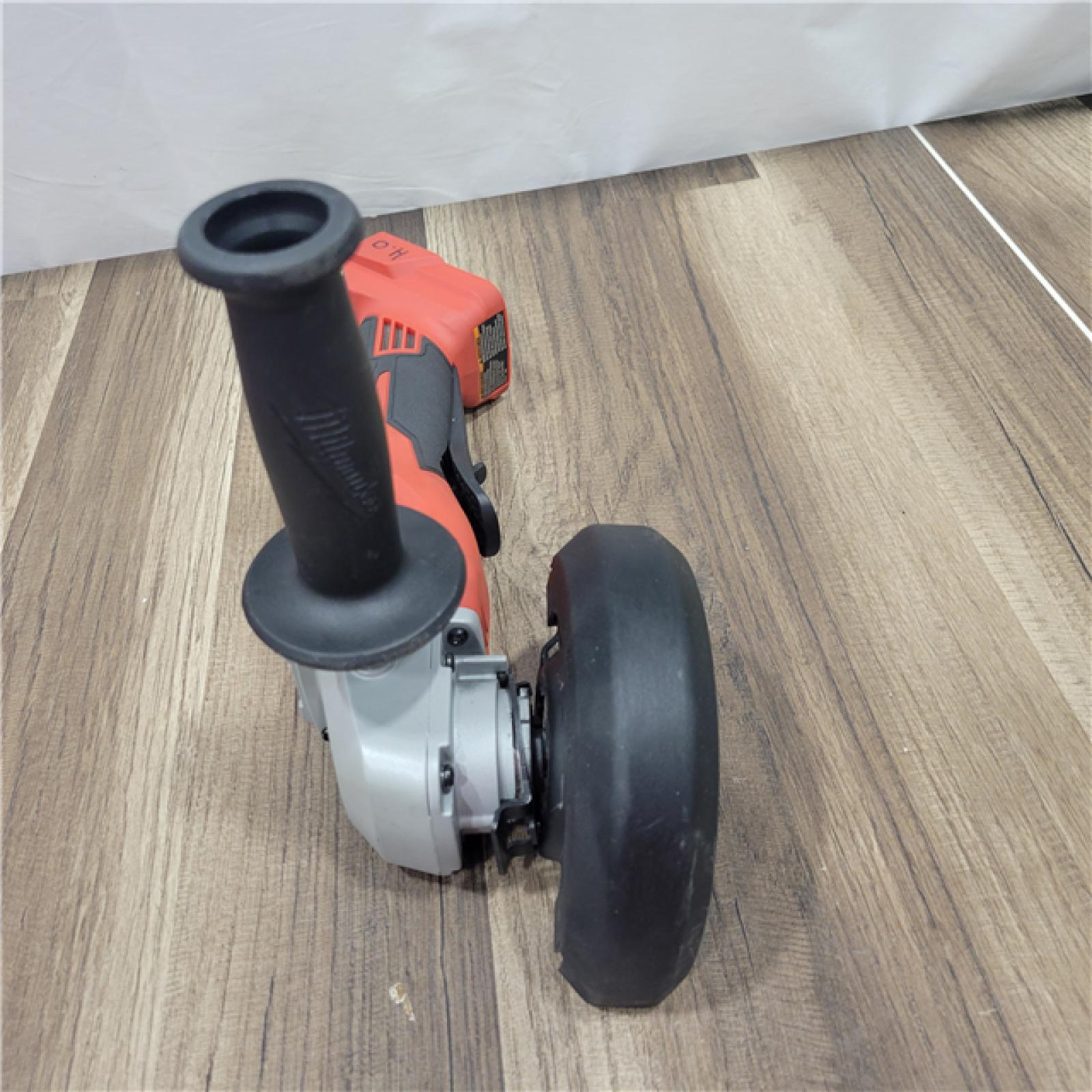 AS-IS Milwaukee M18 Brushless Cordless 4-1/2 / 5 Cut-Off Grinder with Paddle Switch (Tool Only)