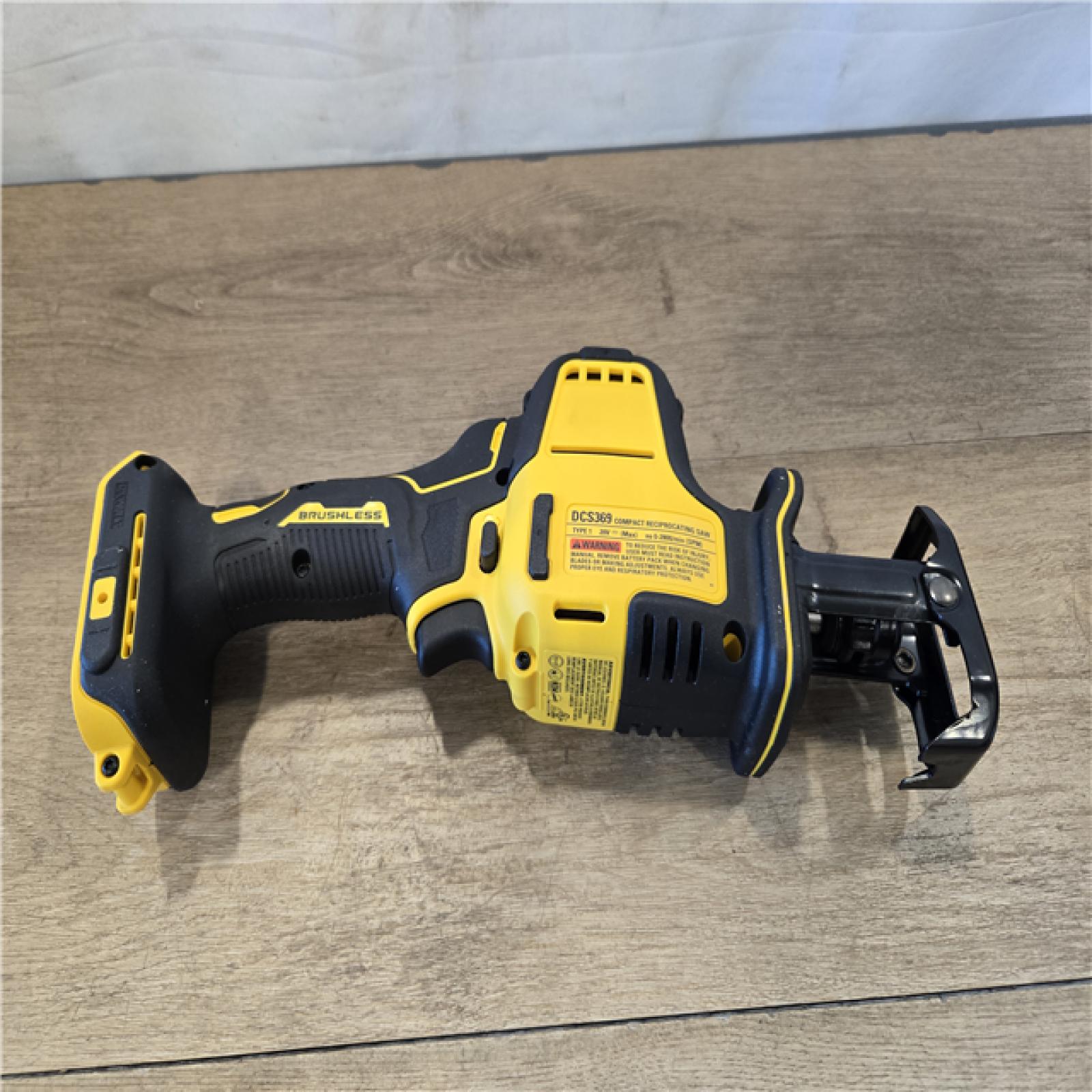 AS-IS DEWALT ATOMIC 20V MAX Cordless Compact Reciprocating Saw (Tool Only)
