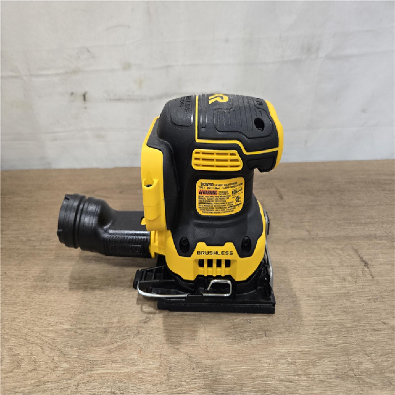 AS-IS DEWALT 20V MAX XR Cordless 1/4 Sheet Variable Speed Sander (Tool Only)