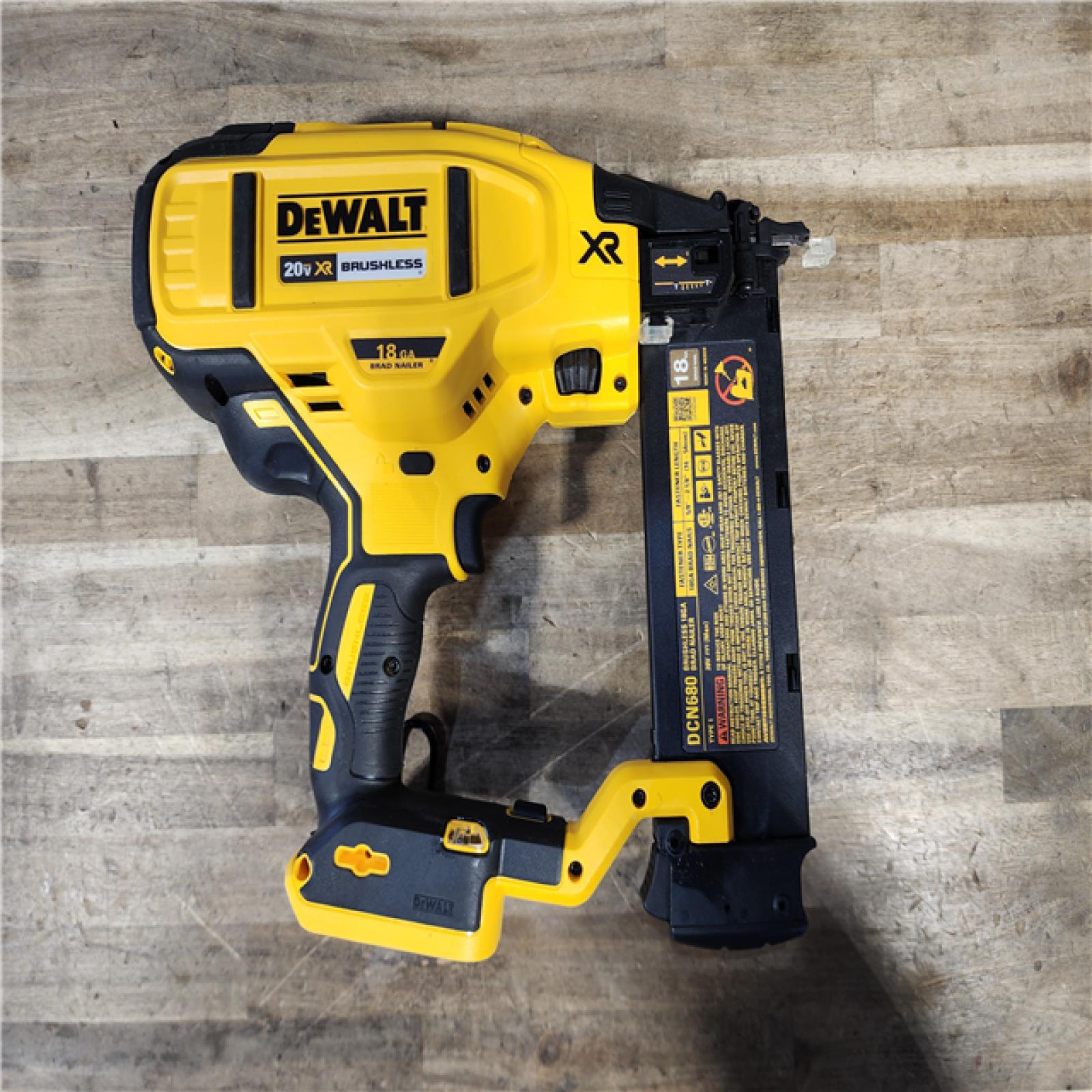 HOUSTON LOCATION - AS-IS DEWALT 20V MAX XR 18 Gauge Brad Nailer DCN680B (TOOL ONLY)