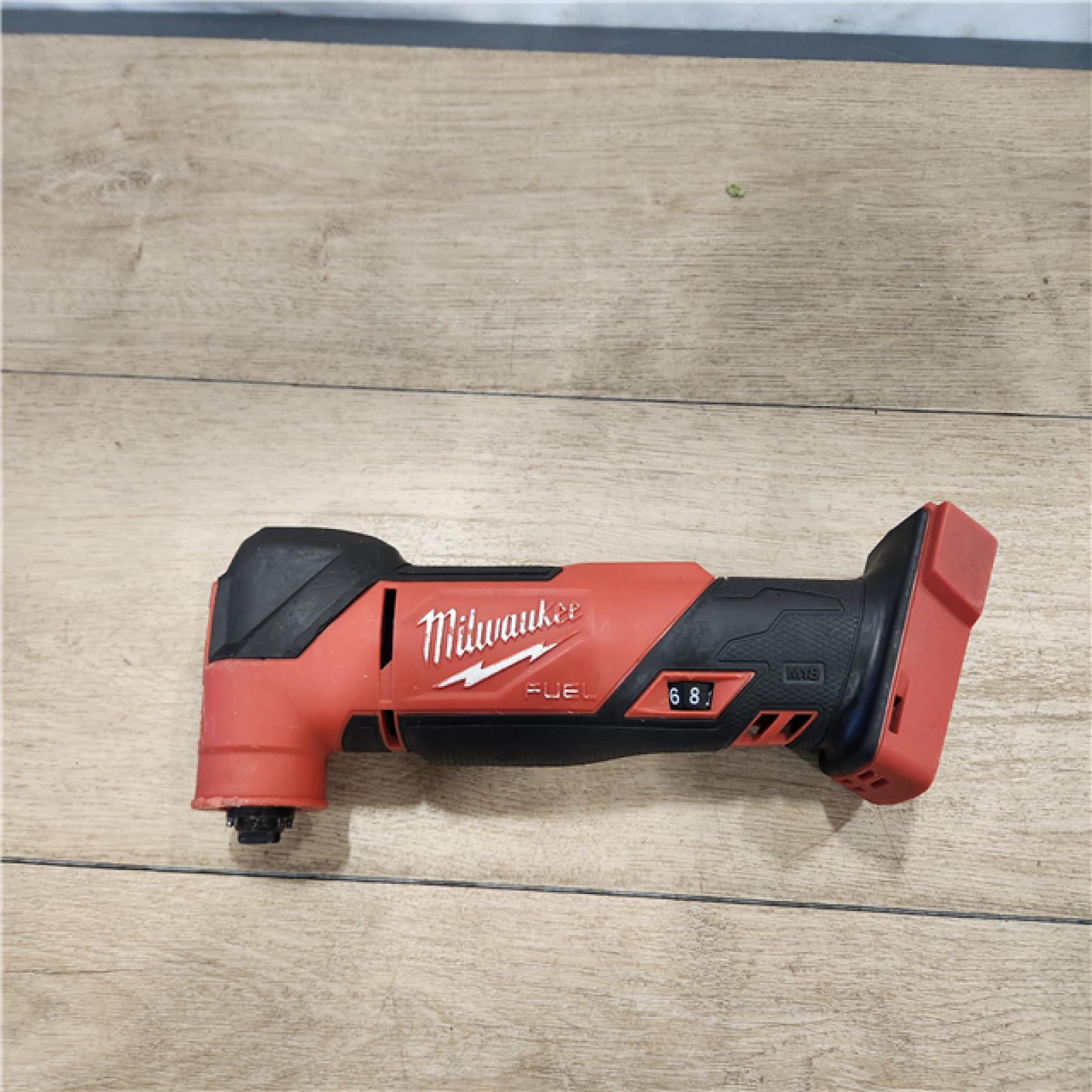 AS-IS- Milwaukee  FUEL 18V Lithium-Ion Cordless Brushless Oscillating Multi-Tool (Tool-Only)