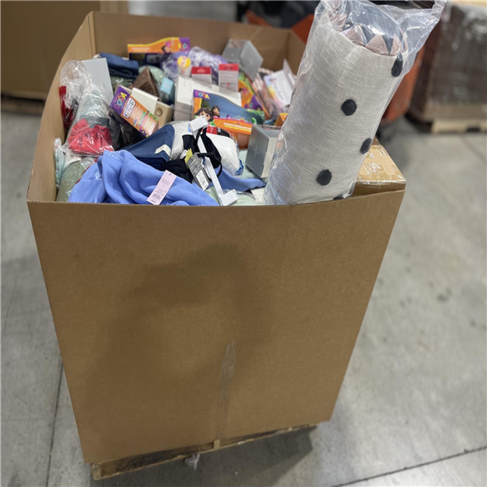 DALLAS LOCATION- NEW!- BULLSEYE MIXED PALLET