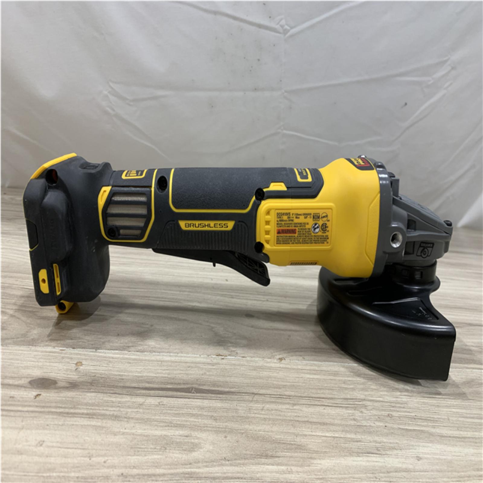 AS-IS DEWALT 20V XR Cordless 4-1/2. in. to 5 in. Variable Speed Angle Grinder (Tool Only)