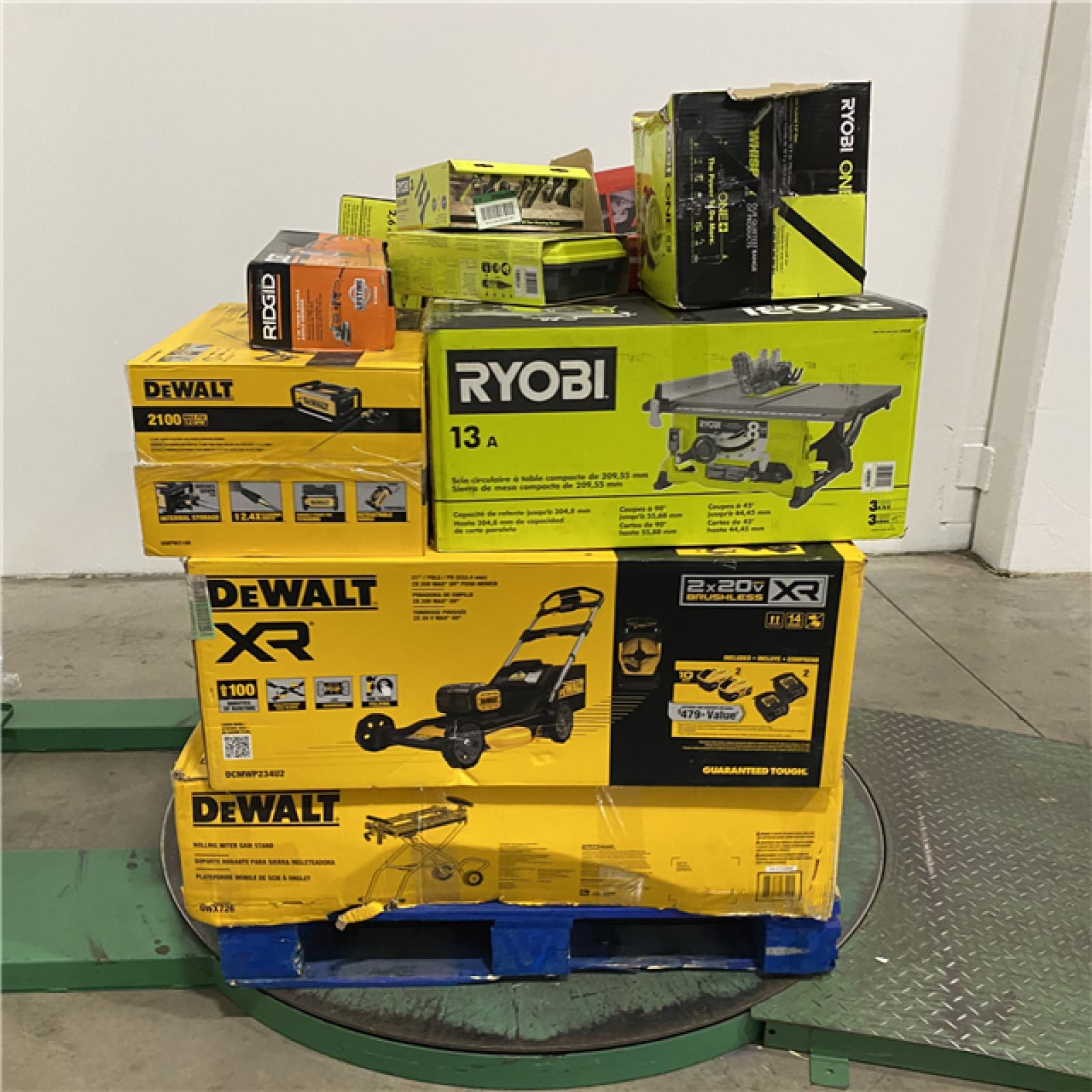 Dallas Location - As-Is Tool Pallet