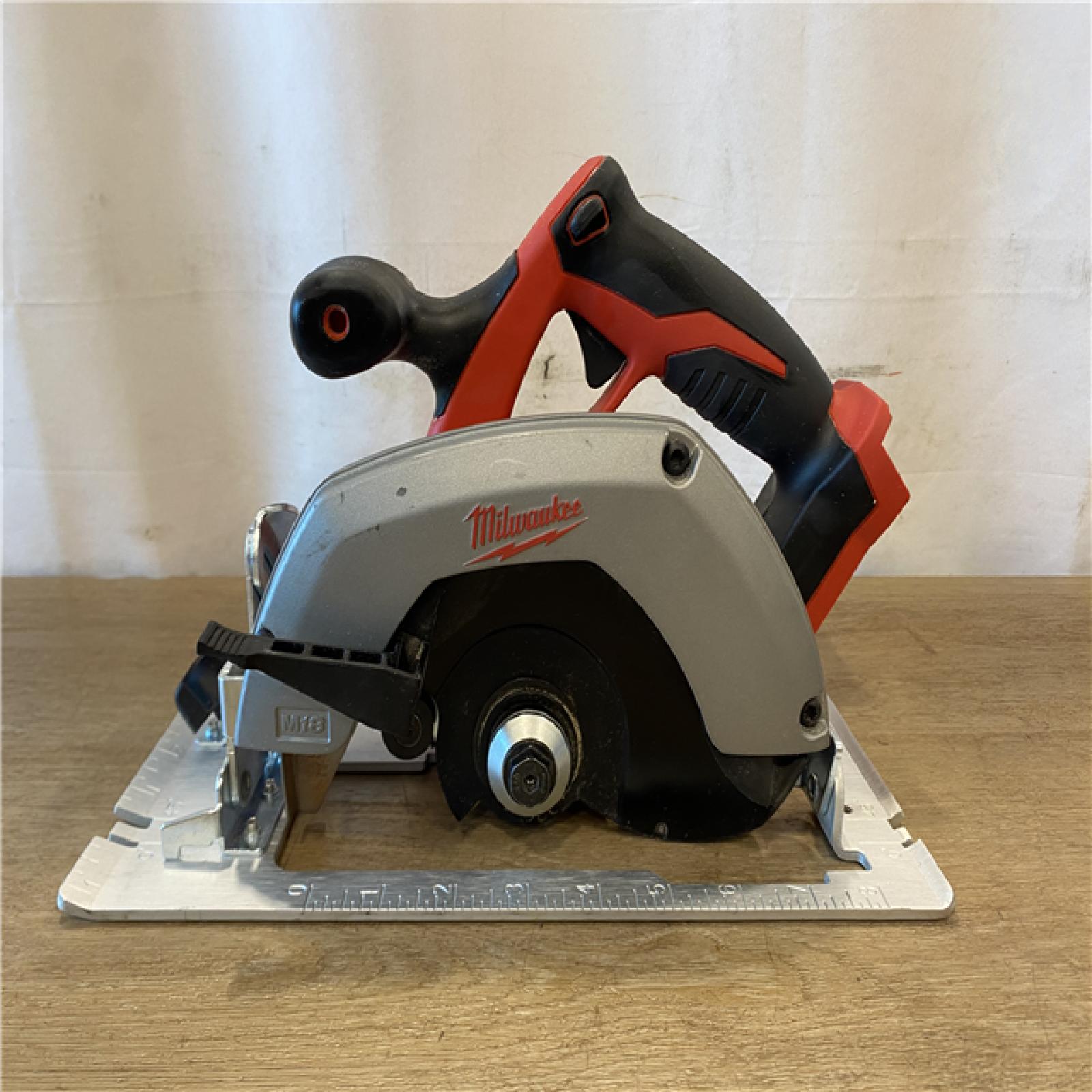 AS IS- Milwaukee 18V Lithium-Ion Cordless 6-1/2 in. Circular Saw (Tool-Only)