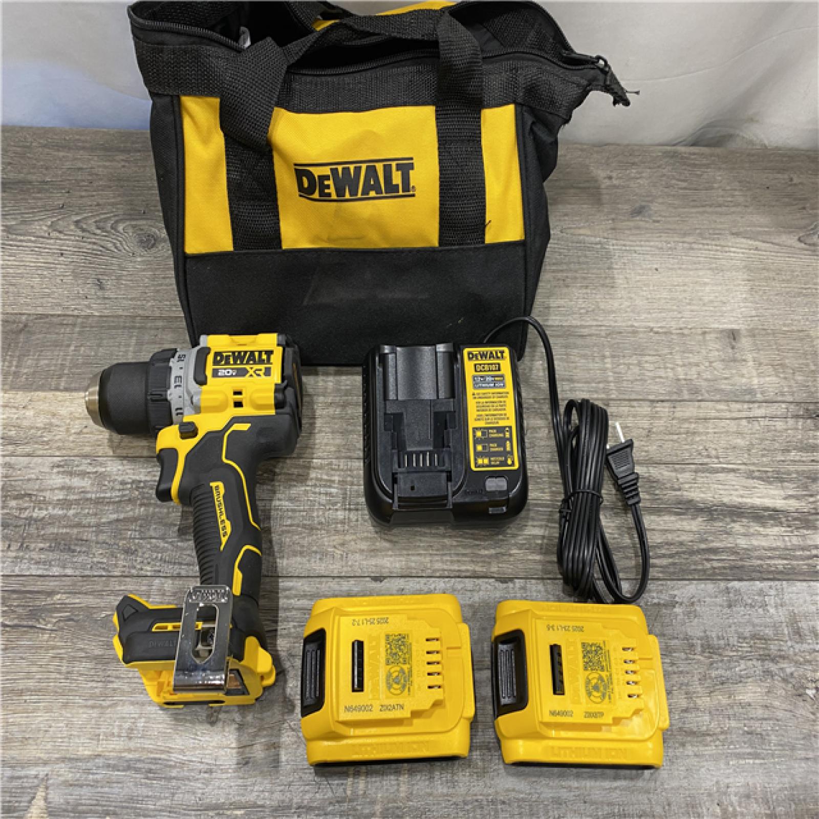 AS-IS DEWALT 20V MAX Lithium-Ion Cordless Brushless 1/2 in. Drill Driver Kit