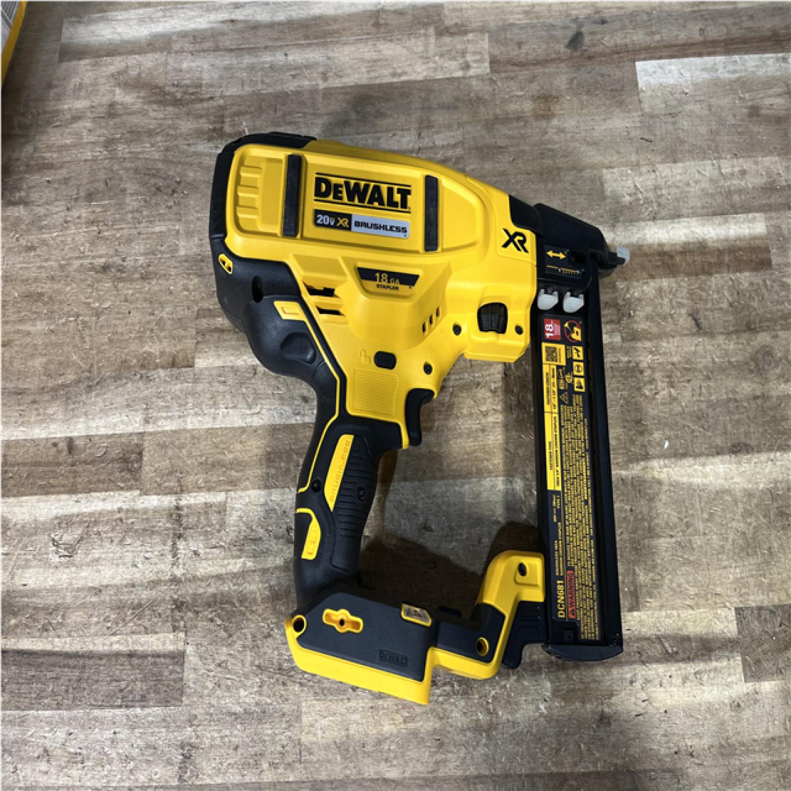 Houston Location AS-IS DEWALT 20V MAX XR 18 Gauge Cordless Brad Nailer (Tool Only)