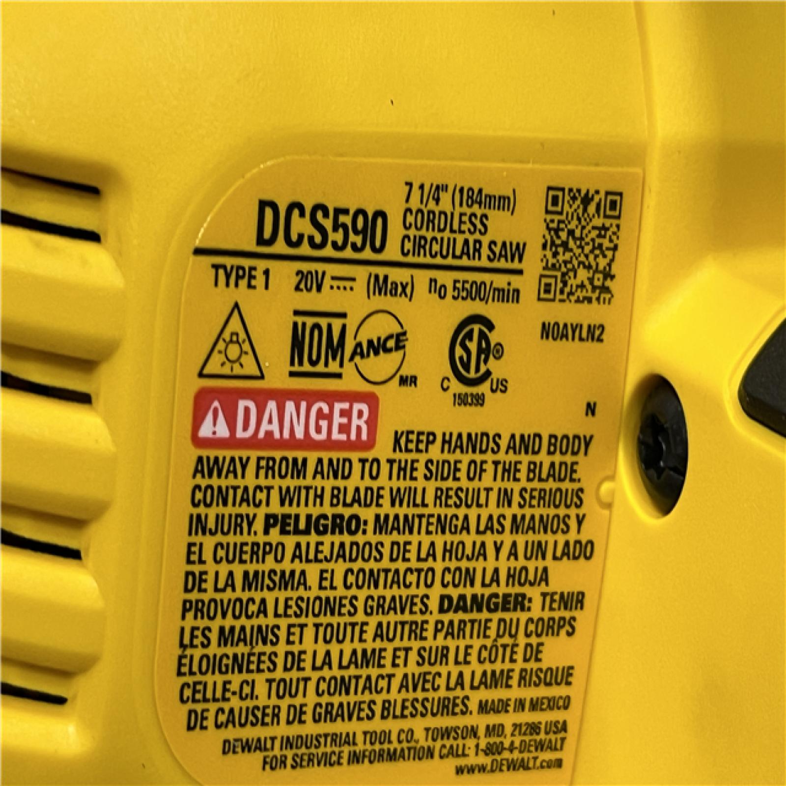AS-IS DEWALT 20-Volt MAX 7-1/4 in. Cordless Circular Saw (Tool Only)
