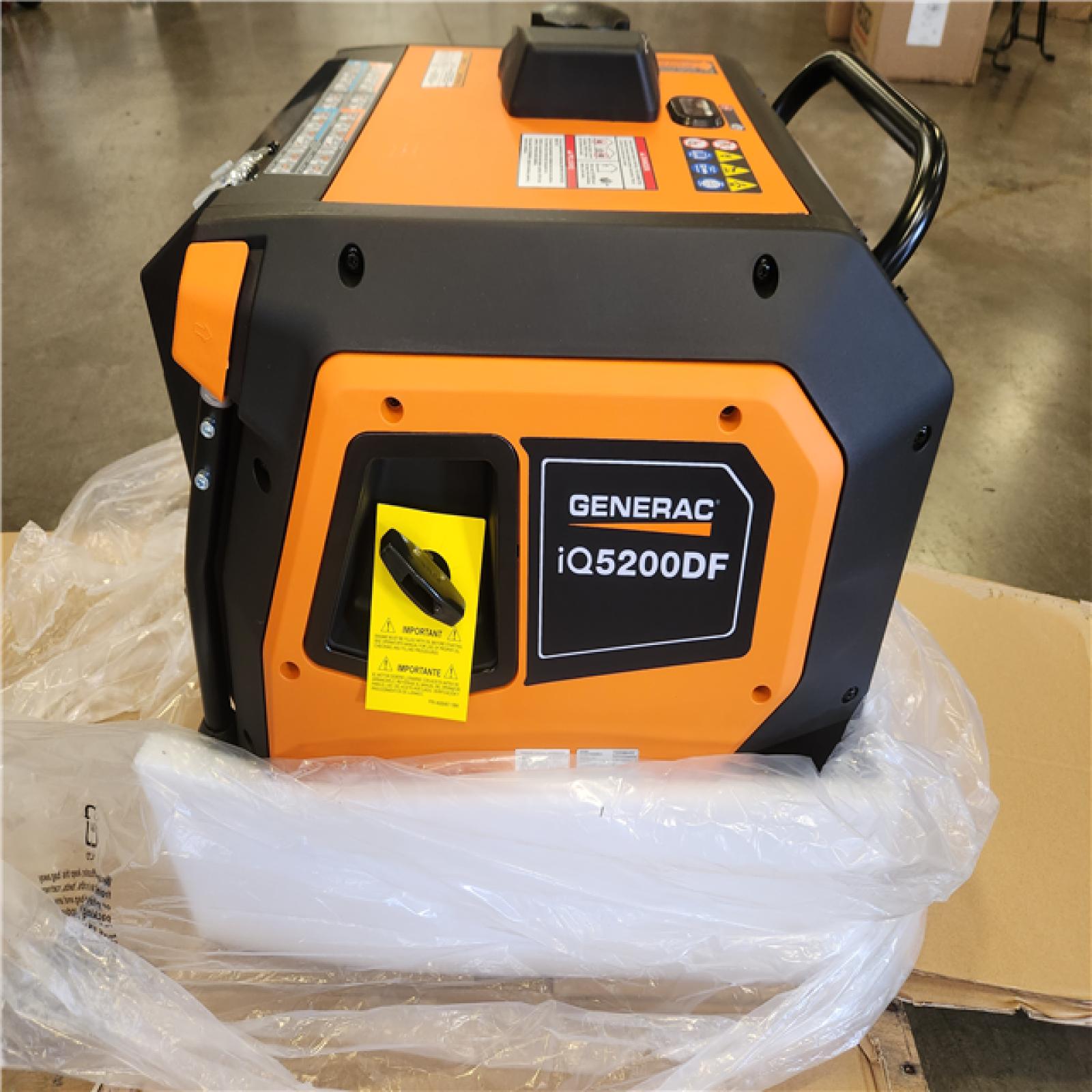 Phoenix NEW Generac 5200/3900-Watt Dual Fuel Inverter Generator  Fully Enclosed Case and Easy-To-Use Electric Start with Battery Included