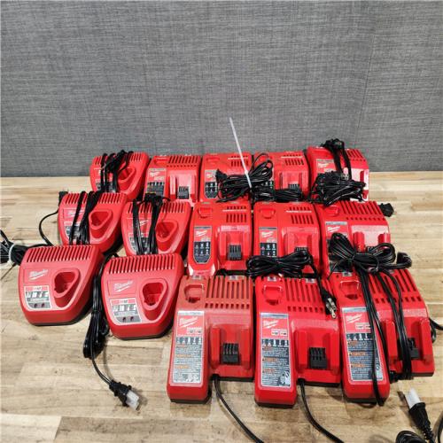 HOUSTON LOCATION - AS-IS MILWAUKEE BATTERY CHARGER PACK QTY - 15