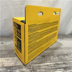 NEW - DEWALT 20V MAX Lithium-Ion Starter Kit with 4.0 Ah and 5.0 Ah Batteries and Charger
