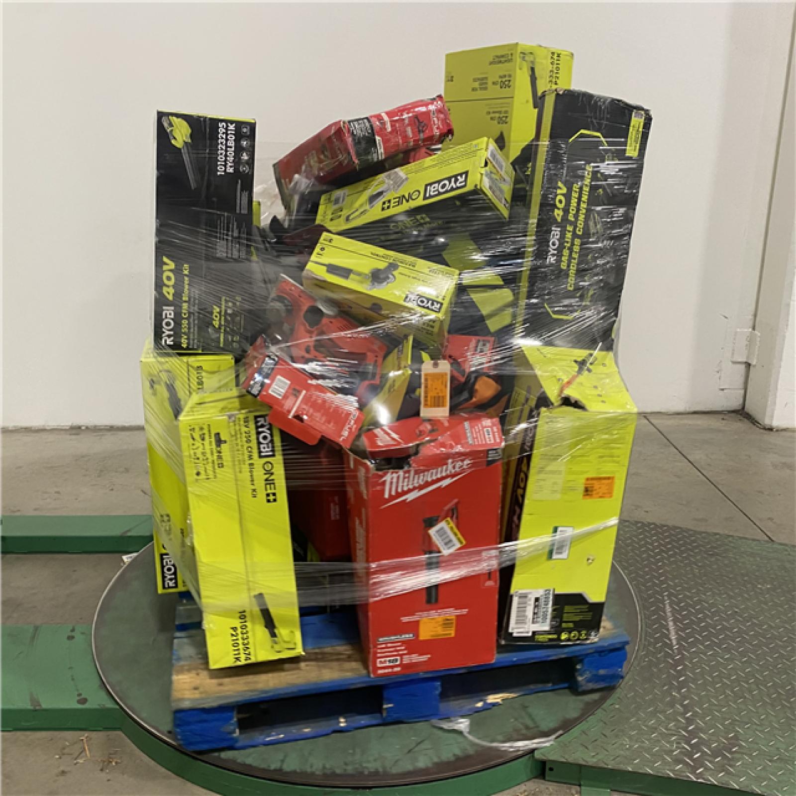 Dallas Location - As-Is Tool Pallet
