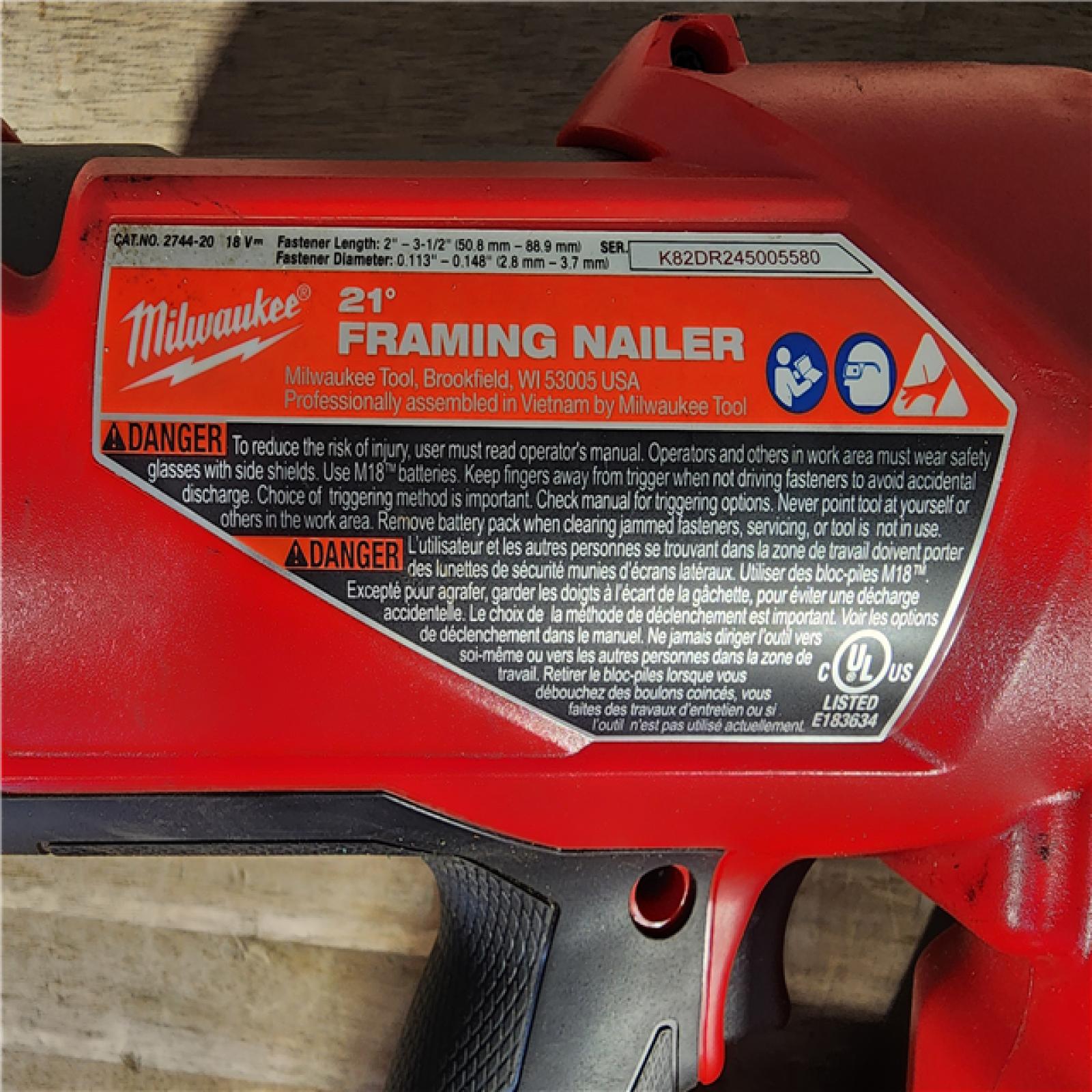 HOUSTON LOCATION - AS-IS Milwaukee 2744-20 M18 FUEL 3-1/2 in. 18-Volt 21-Degree Lithium-Ion Brushless Cordless Framing Nailer (Tool-Only)