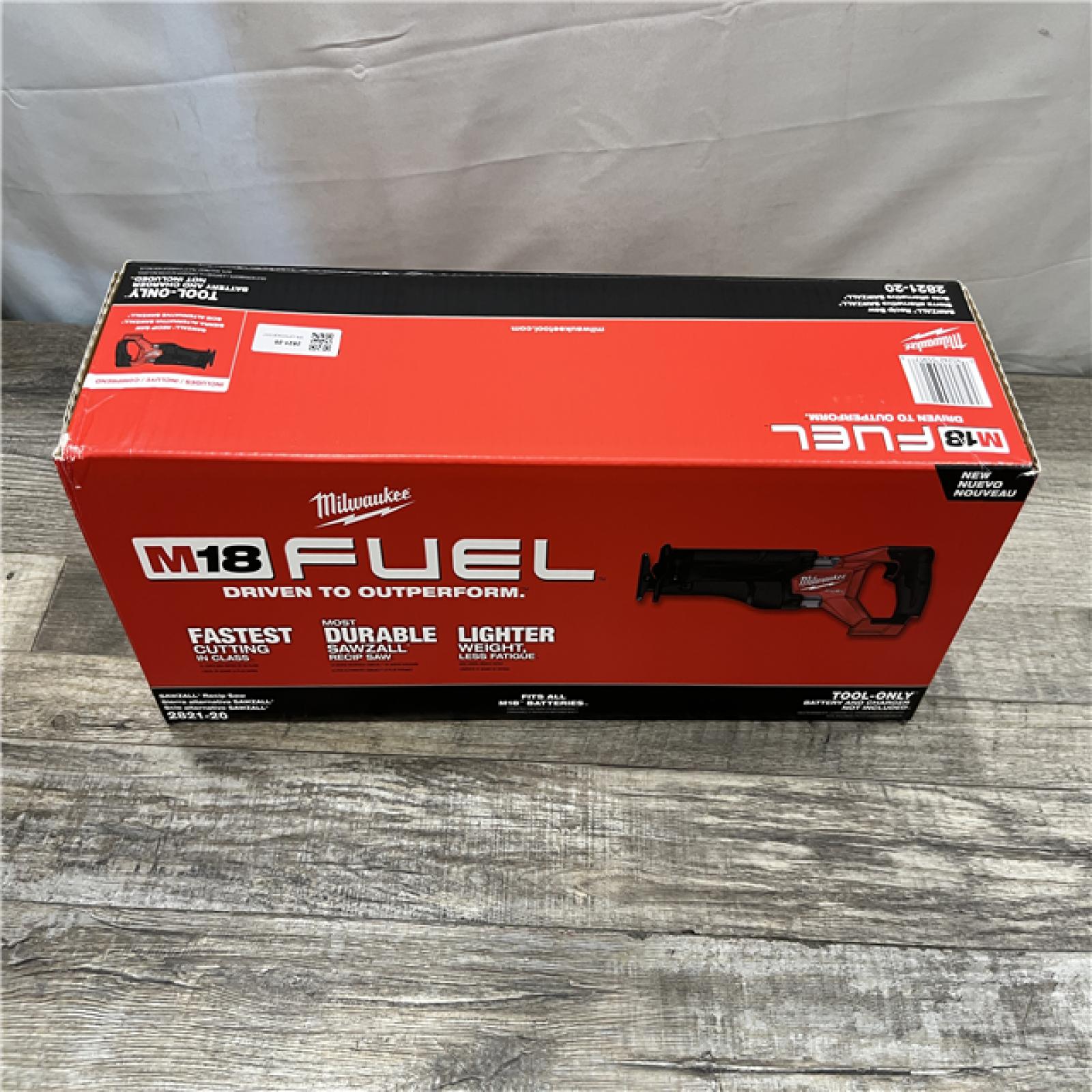 NEW - Milwaukee FUEL GEN-2 18V Lithium-Ion Brushless Cordless SAWZALL Reciprocating Saw (Tool-Only)