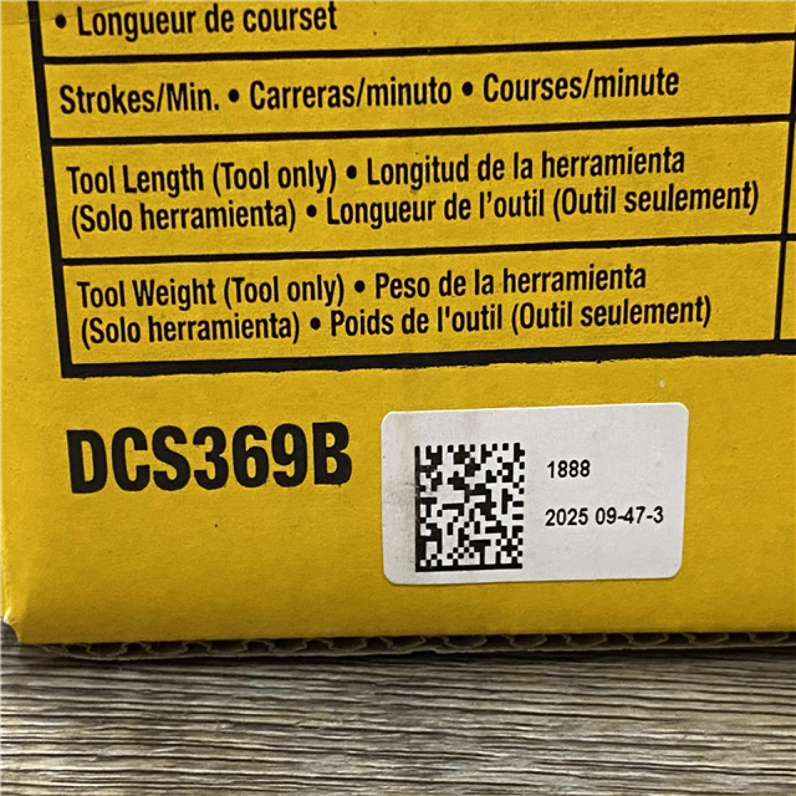 NEW - DEWALT ATOMIC 20V MAX Cordless Brushless Compact Reciprocating Saw (Tool Only)