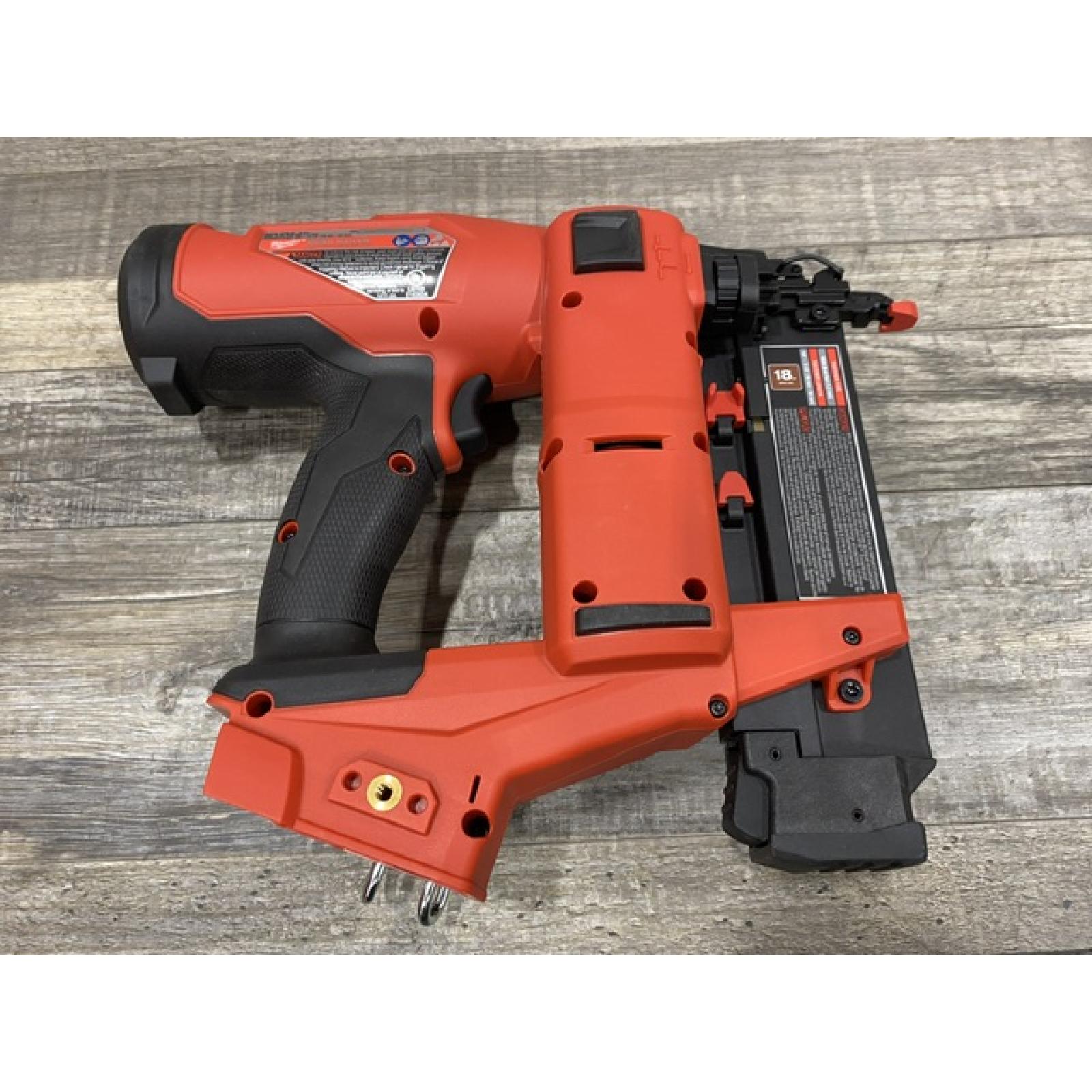 AS-IS Milwaukee  FUEL 18-Volt Lithium-Ion Brushless Cordless Gen II 18-Gauge Brad Nailer (Tool-Only)