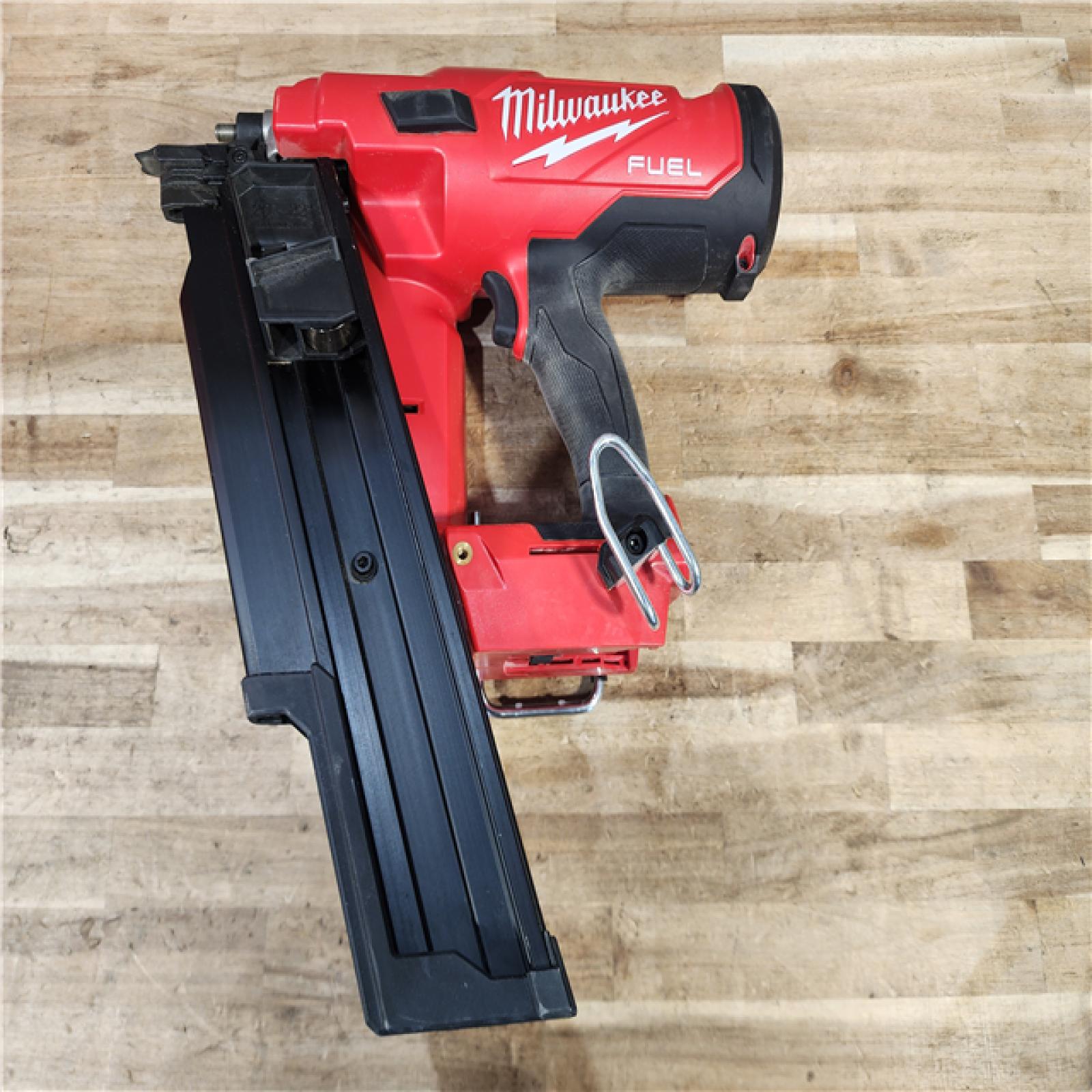 HOUSTON LOCATION - AS-IS Milwaukee FUEL 3-1/2 in. 18-Volt 21-Degree Lithium-Ion Brushless Cordless Framing Nailer (Tool-Only)